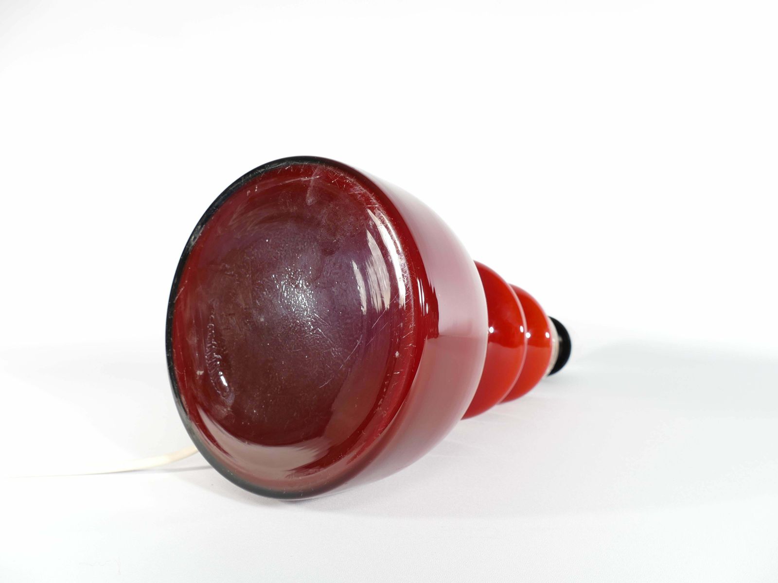 photo vinterior Scandinavian Modern Oxblood Red Table Lamp By Gert Nyström For Hyllinge