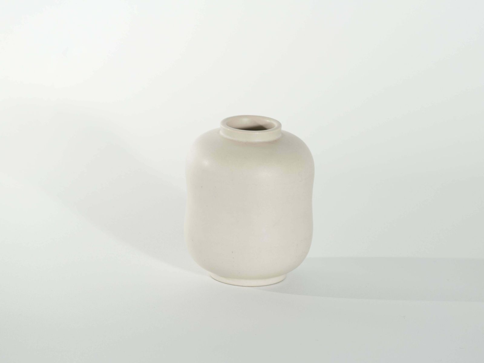 photo furniture 1940’s Scandinavian Modern Carrara Vase By Wilhelm Kåge For Gustavsberg