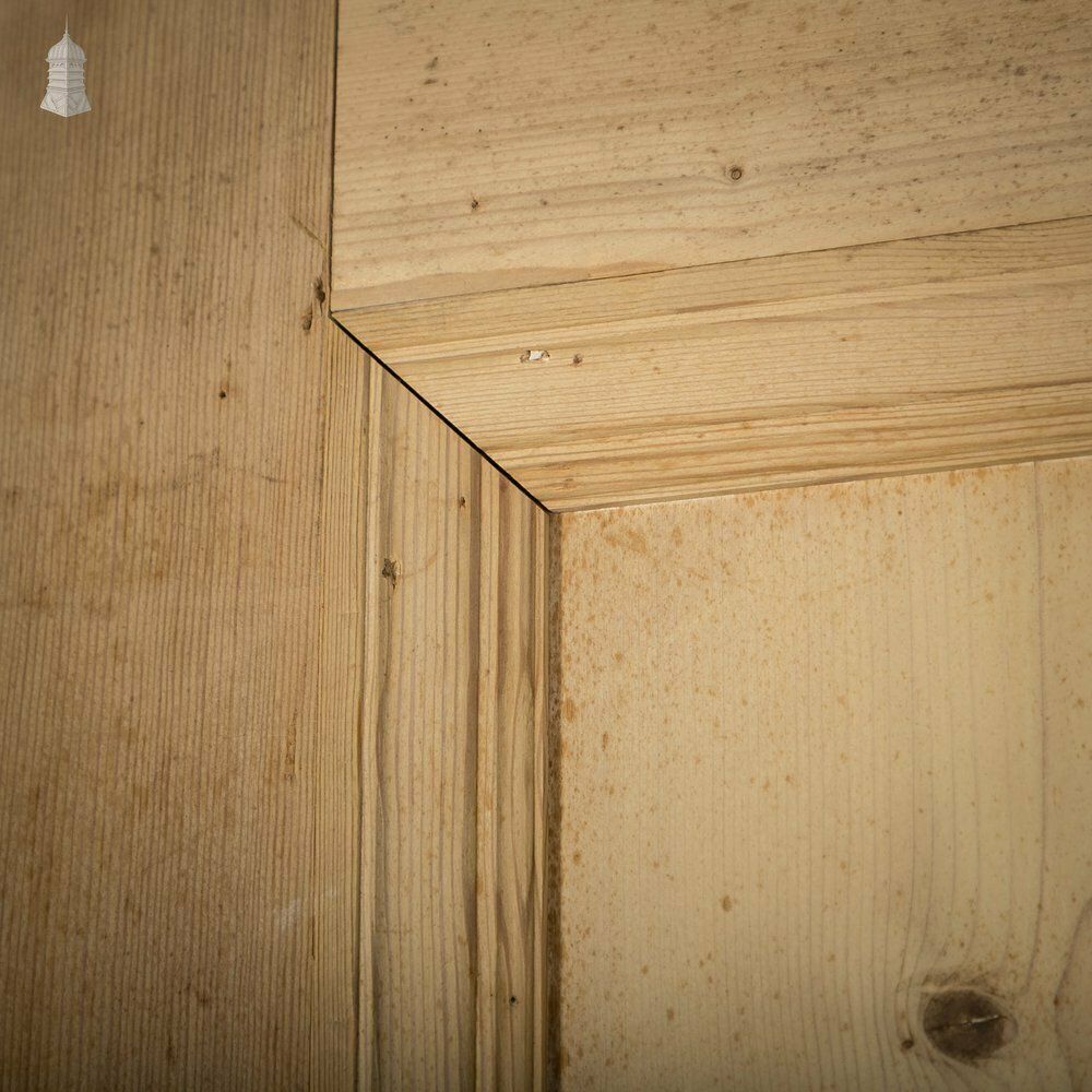 Multi Panel Door, Moulded Pine 8 Panel Door photo vinterior
