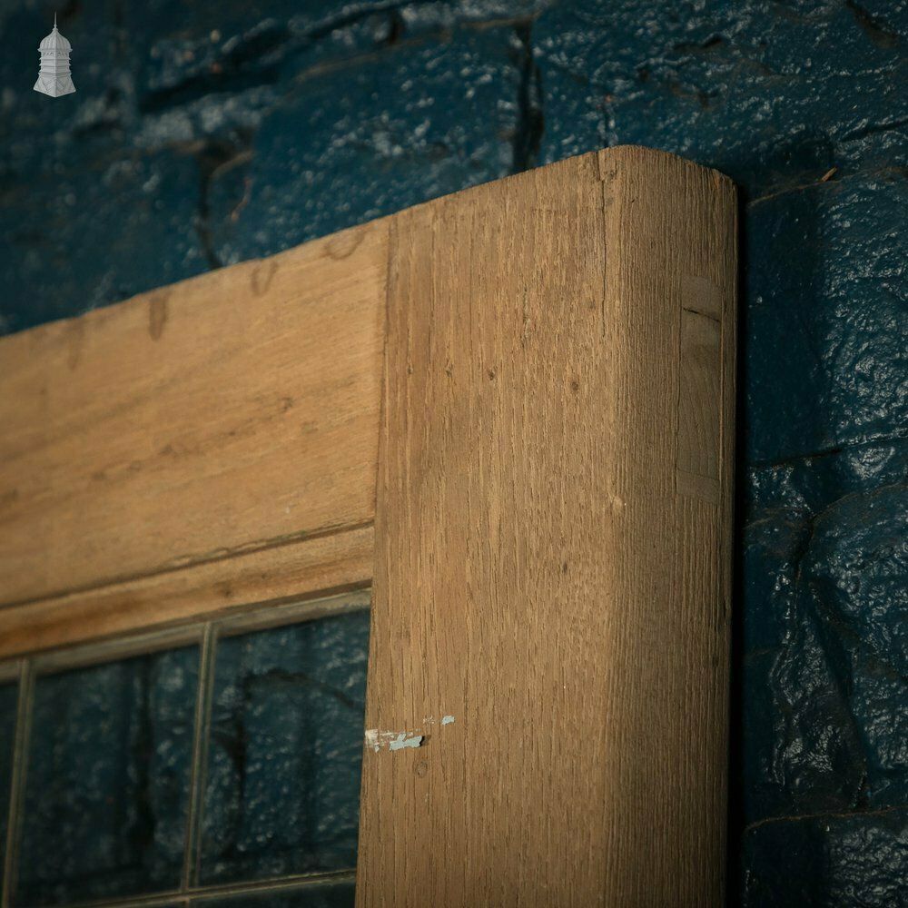 photo vinterior Narrow Glazed Hardwood Door, Leaded Glass Side Panel