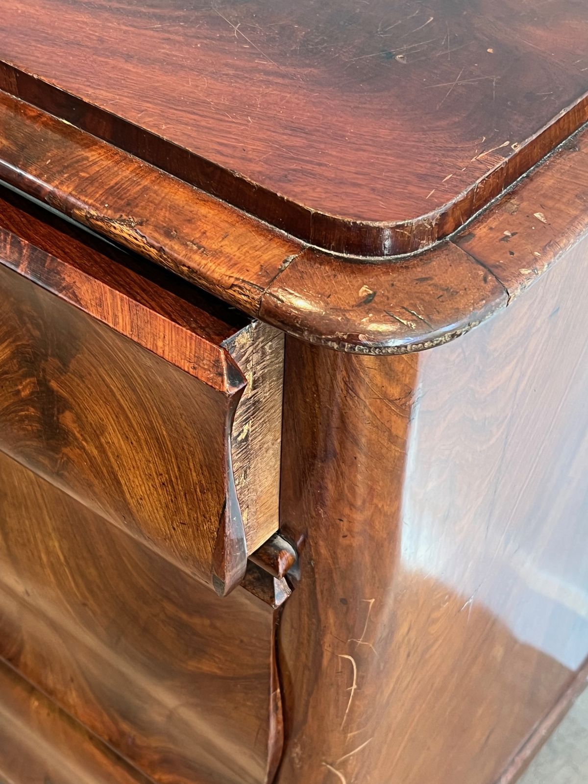 photo furniture Louis Philippe Chest Of Drawers In Flamed Mahogany