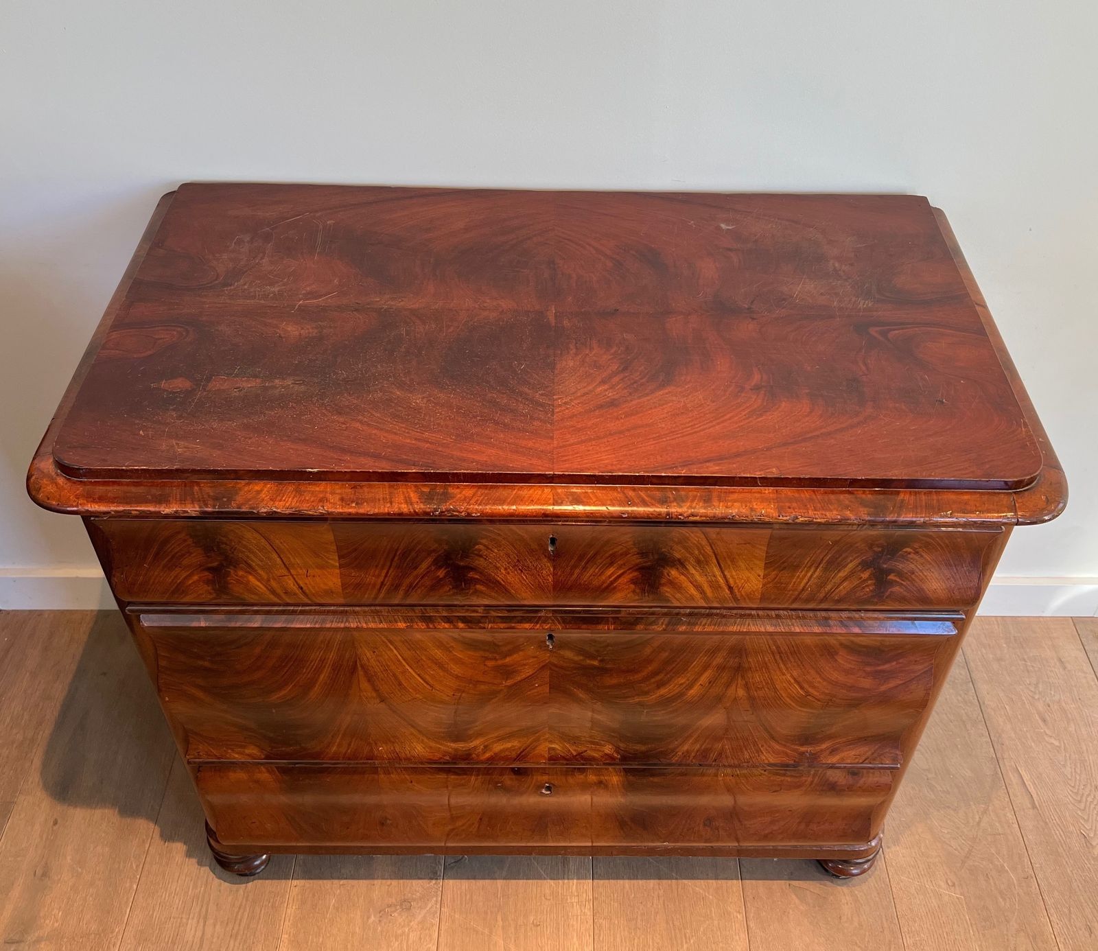 photo buy Louis Philippe Chest Of Drawers In Flamed Mahogany