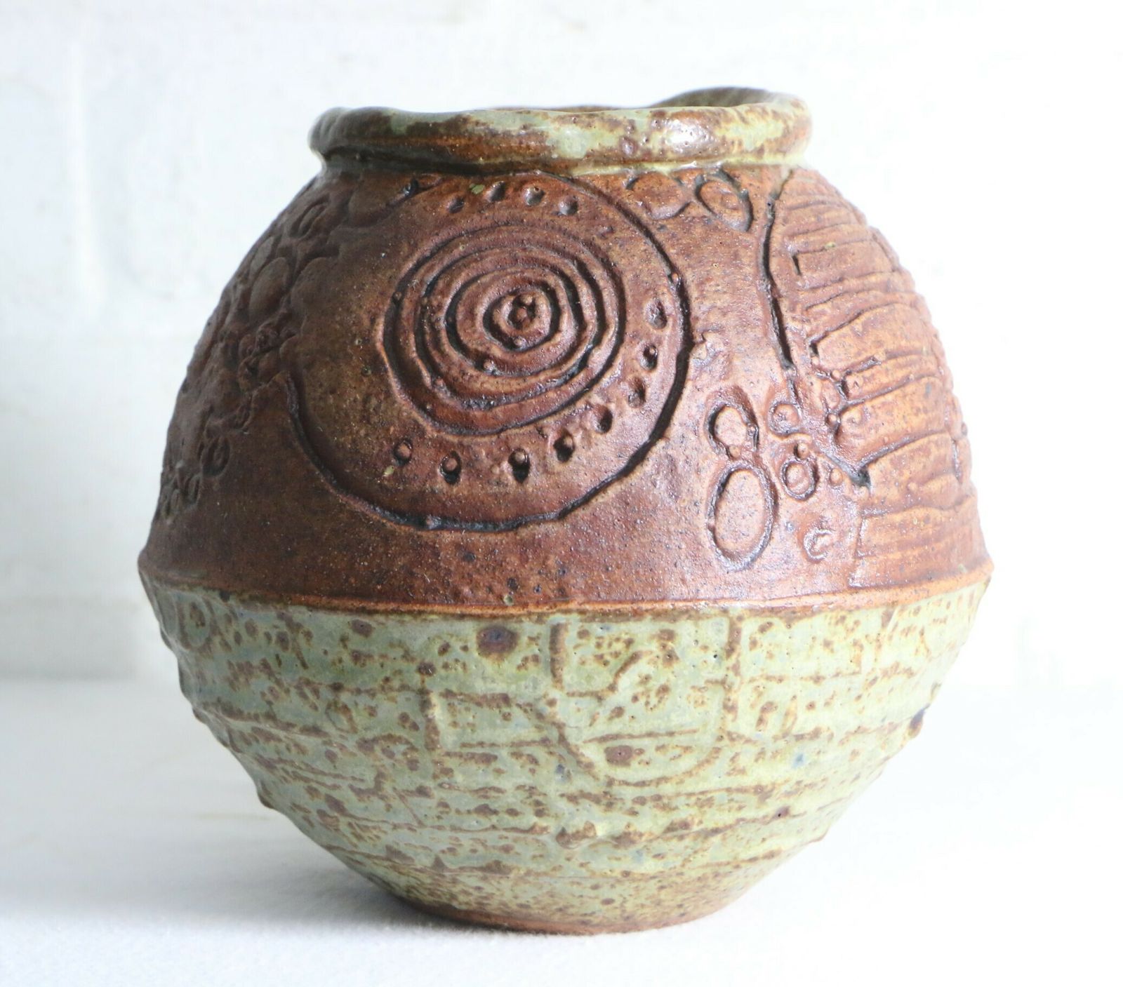 A Bernard Rooke Vintage Bulbous Vase 1970's British Studio Pottery photo 175.0