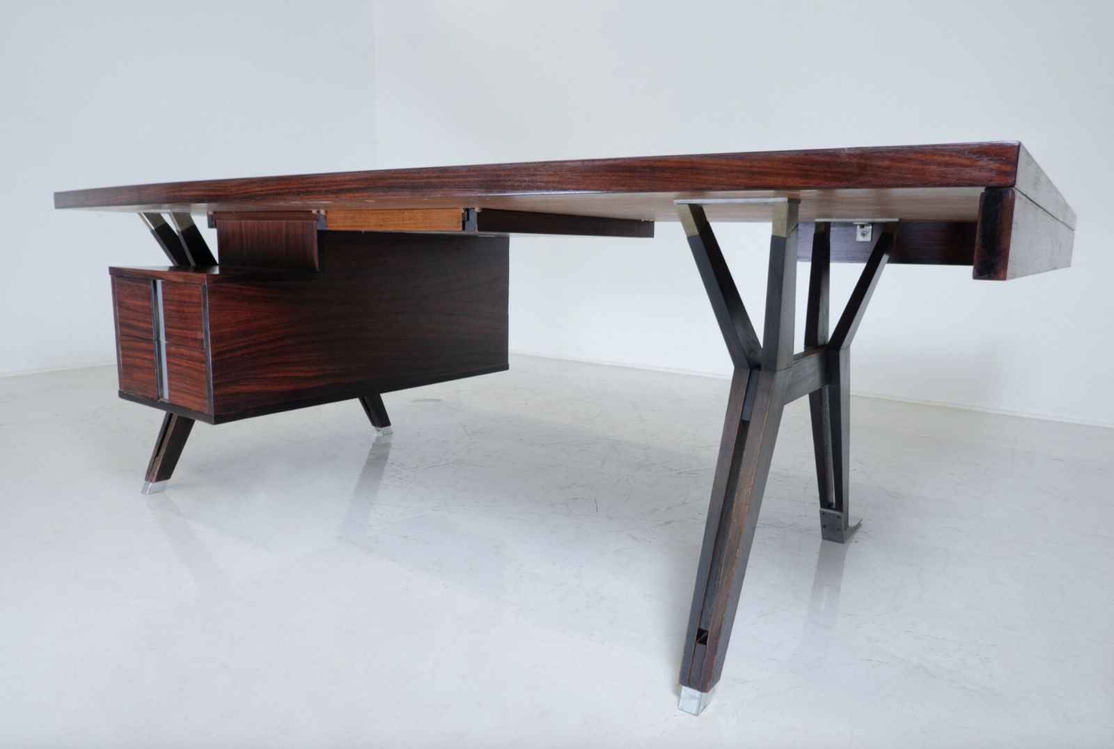 Mid Century Modern Desk By Ico Parisi For Mim Roma 1950s photo vintage