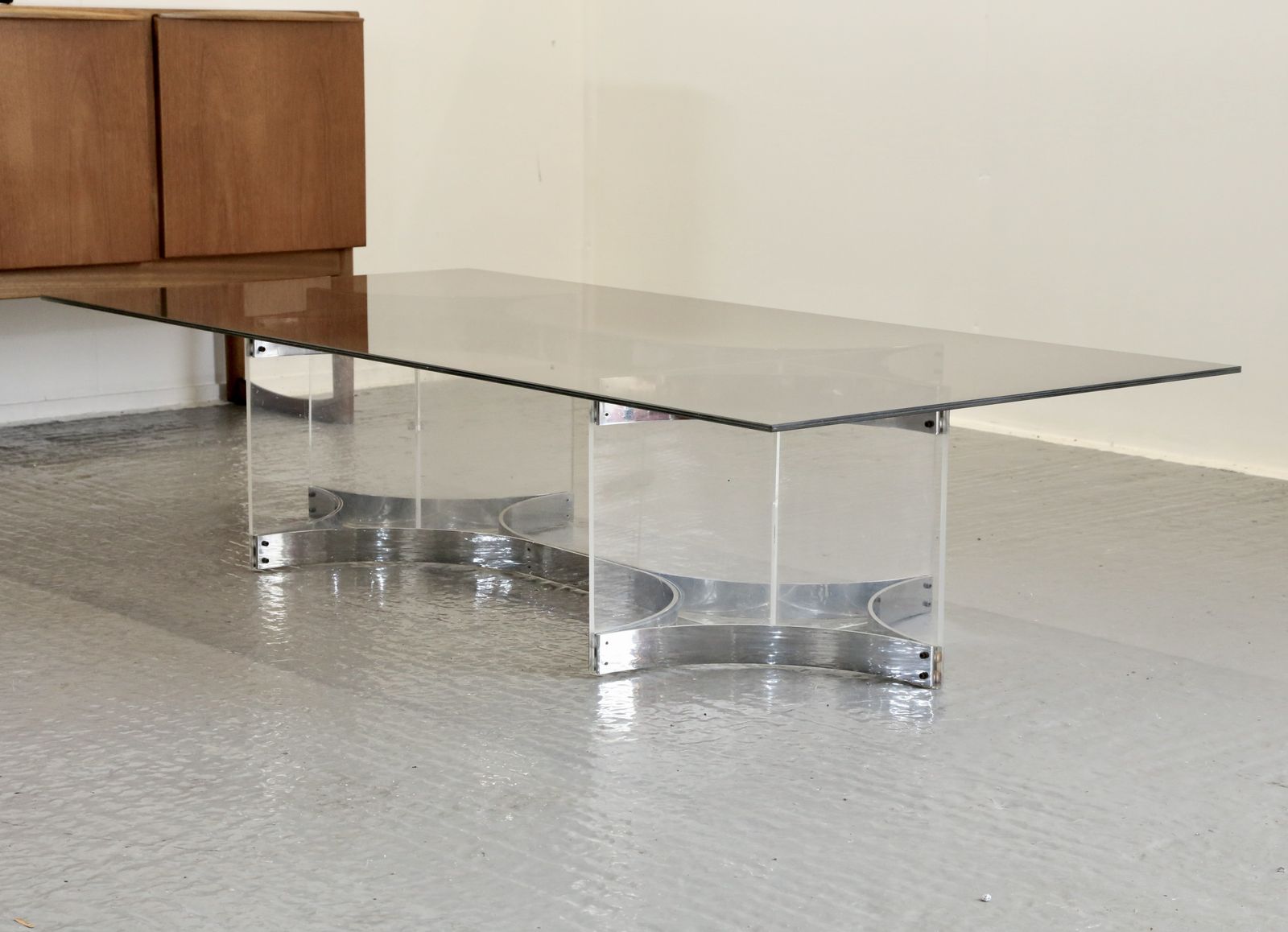 Alessandro Albrizzi, Fine Mid Century Chrome Plated Steel & Lucite Coffee Table photo Furniture