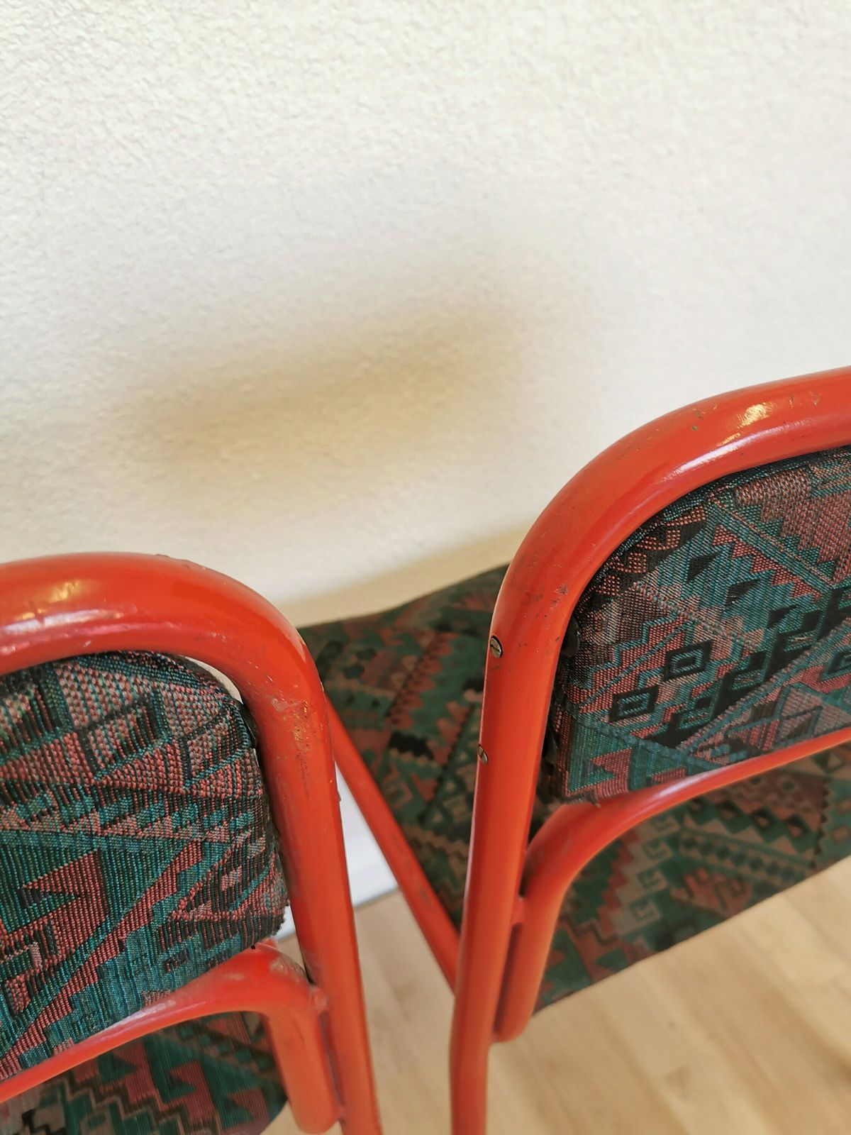 Set Of 2 Red Metal Chairs With Retro Fabric / Funky Dine Chairs / 1970s, Yugoslavia / Baša / Space Age Dining Room / Stackable Chrome Tubular photo vintage