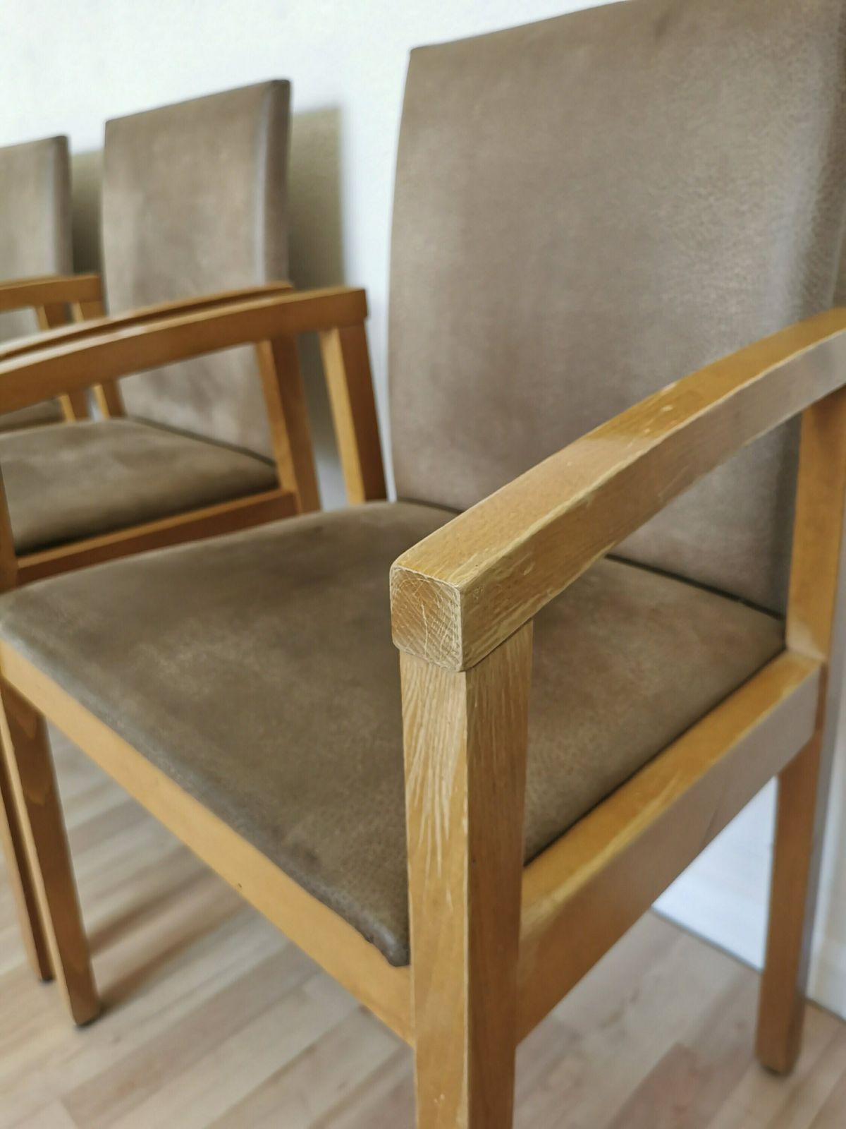 1 Of 4 Vintage Dining Chairs / Massive Wooden Dine Armchairs With Microfiber / Made In 1990s / Italian Design / Bistro Bar Pub Restaurant photo vinterior