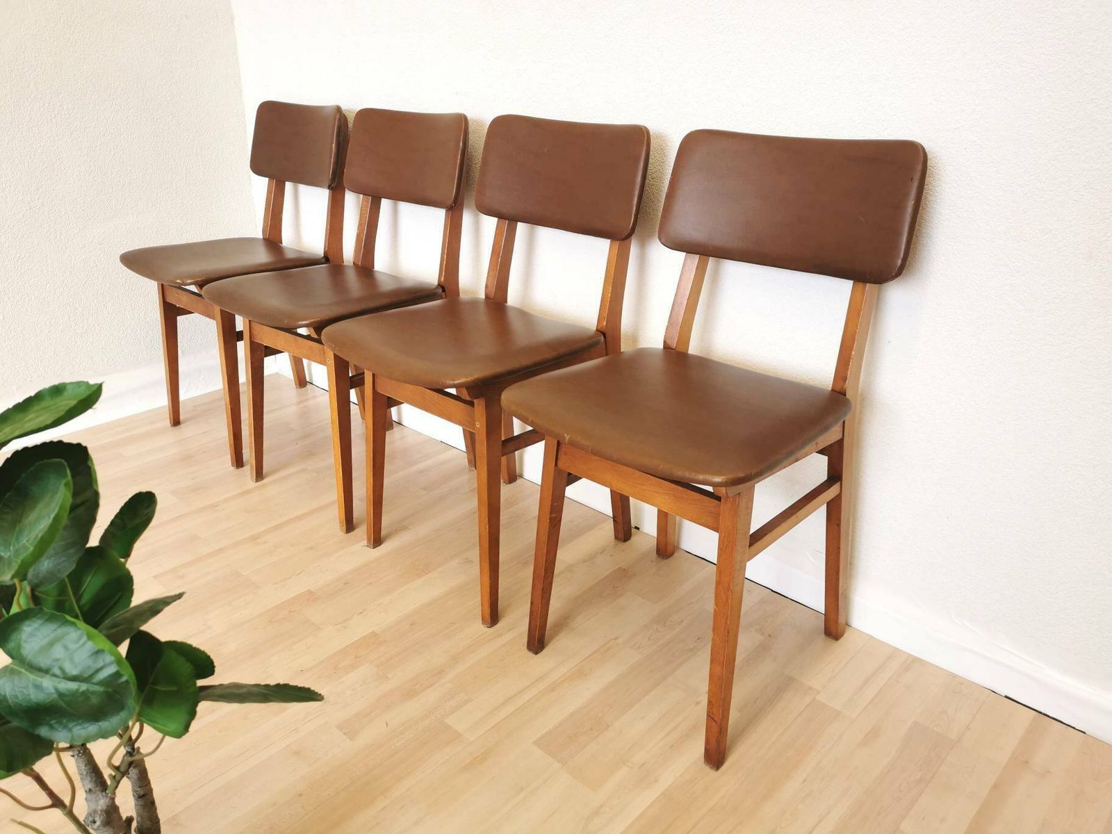 Set Of 4 Vintage Wooden Dining Chairs With Leather Seat And Backrest / Stol Kamnik 1970s Yugoslavia / Mid Century Dine Chairs / Bistro Bar
