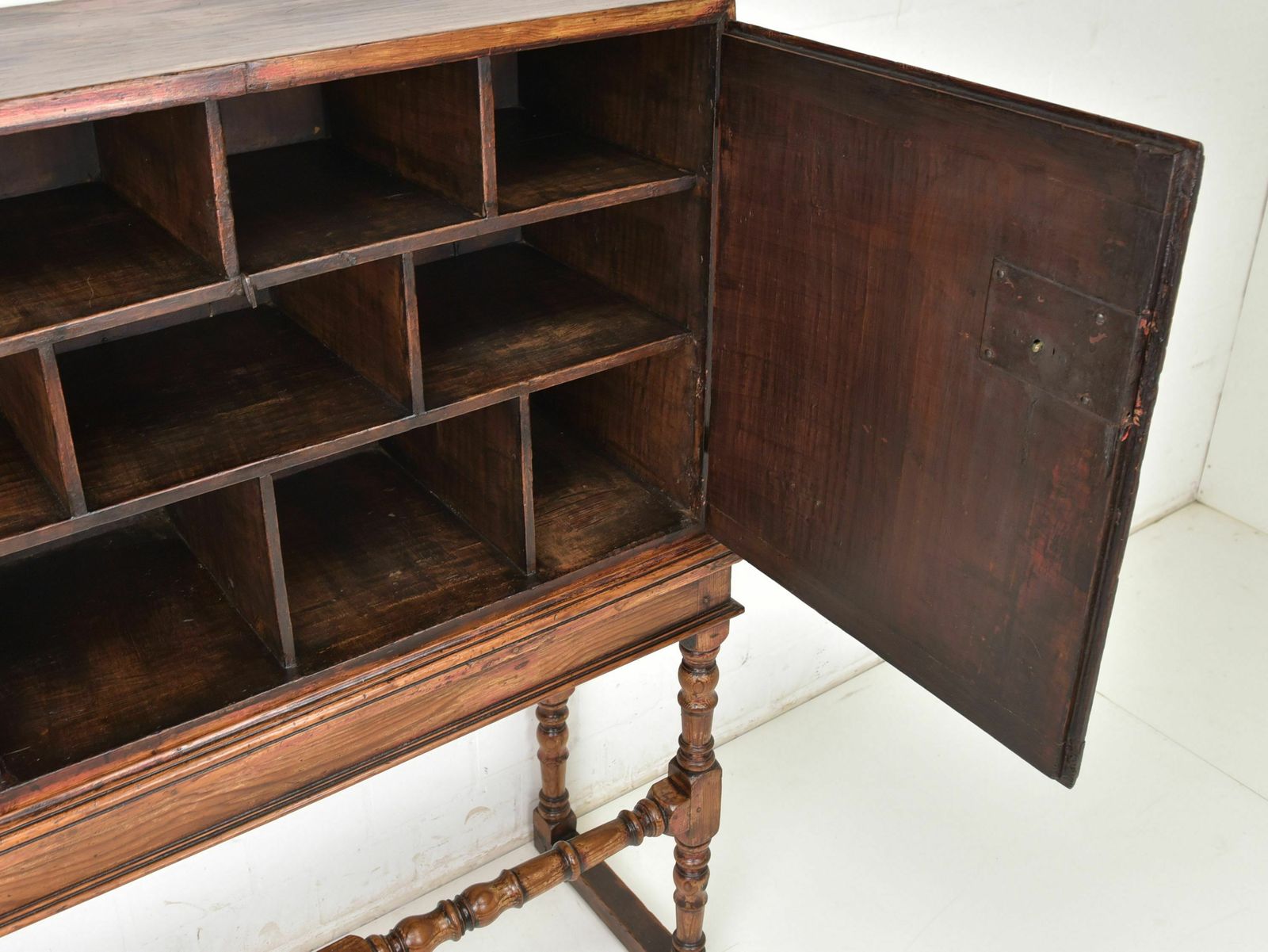 Antique! Bargueño Restored Around 1780 Top Cabinet Chest Of Drawers Secretary Spain photo vinterior