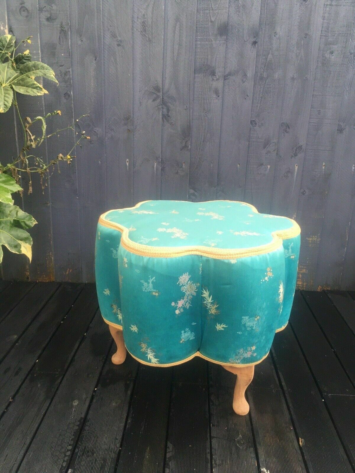 Vintage 1960's Oriental Silk Floral Flower Boudoir Foot Stool Pouffe Japonisme photo Furniture