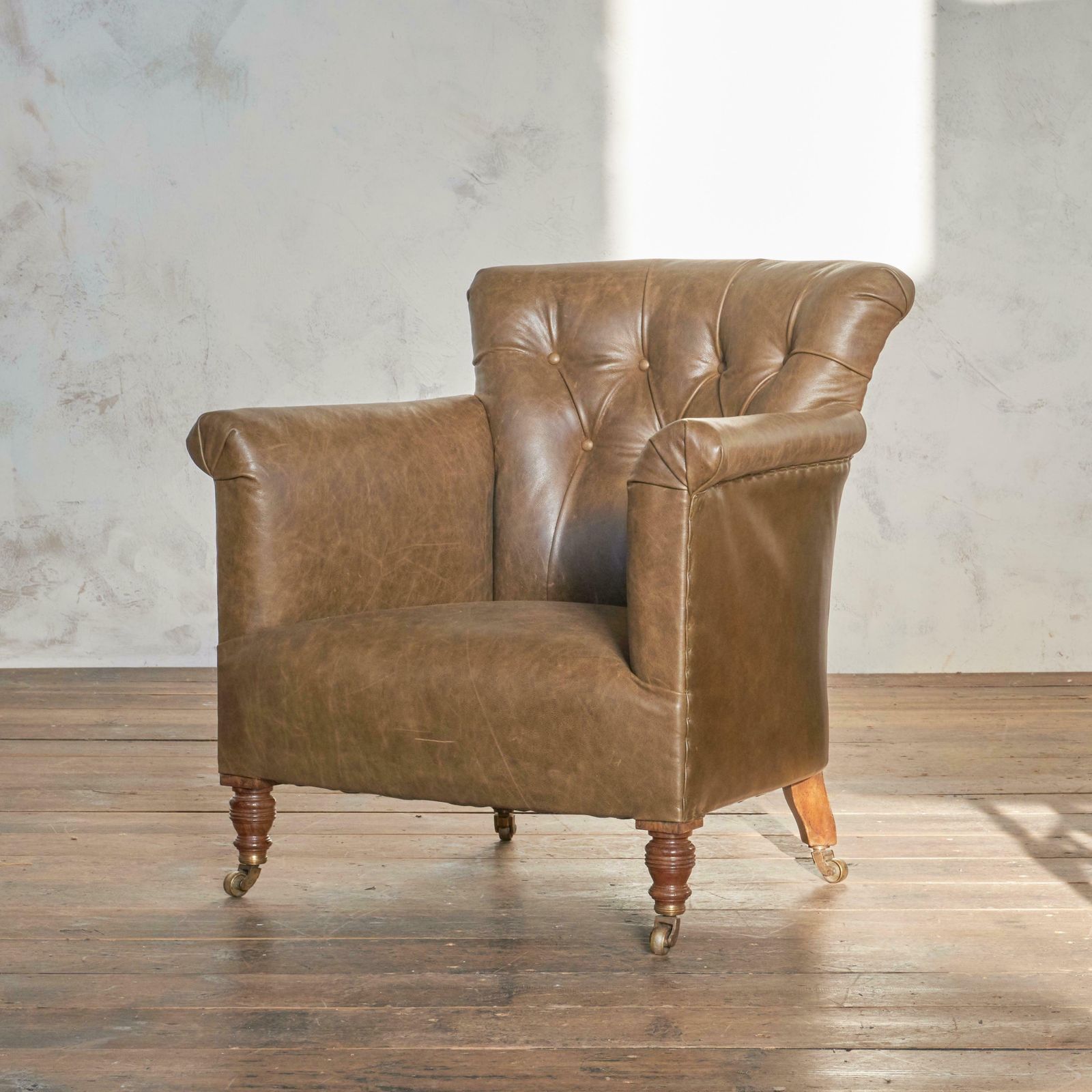 Howard And Sons Woodstock Armchair   Green Leather photo vinterior