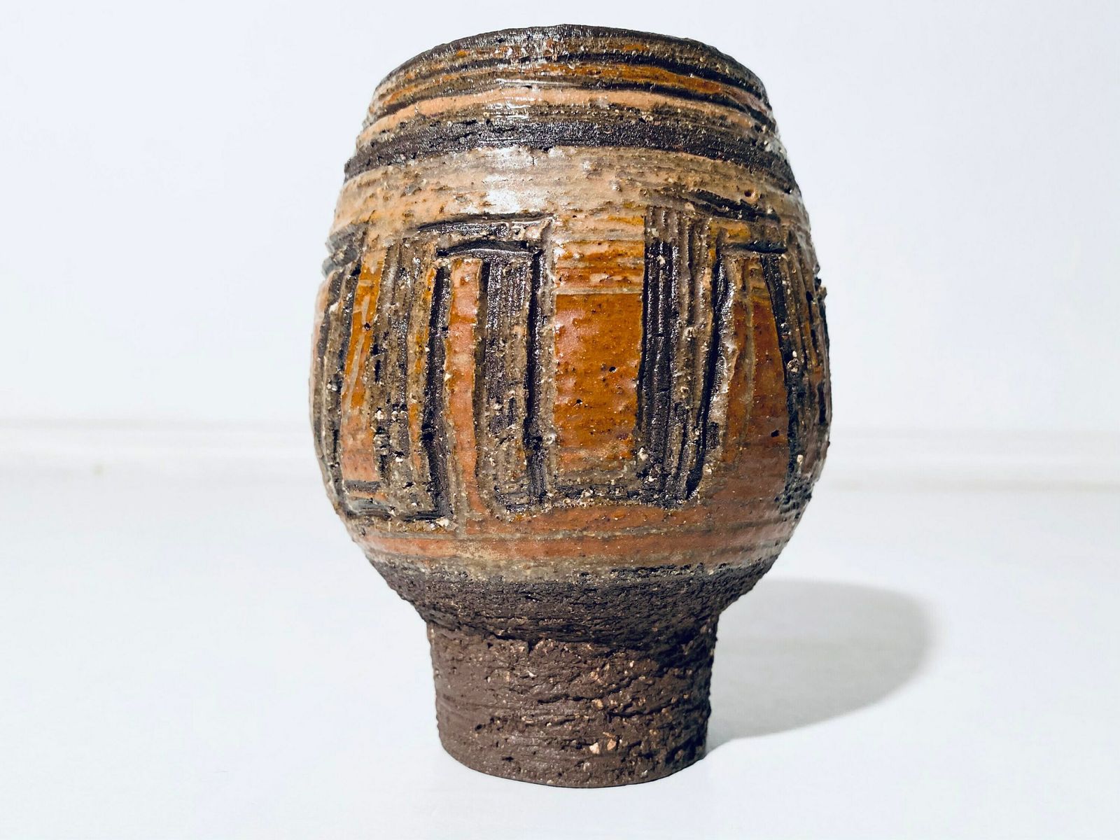 Claire Zange Krösselbach Brown Studio Ceramic Vase / Vintage 1960s Handmade German Pottery photo vinterior