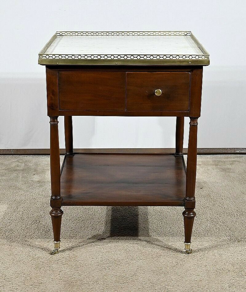 photo furniture Pair Of Mahogany Living Room Tables, Louis XVI – 18th Century