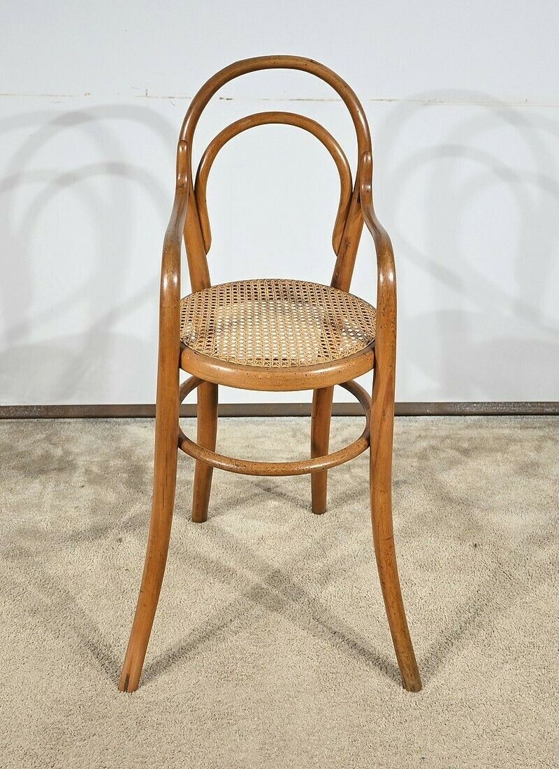 Children's High Chair In Curved Beech, Stamped Thonet   Early 20th Century photo vinterior