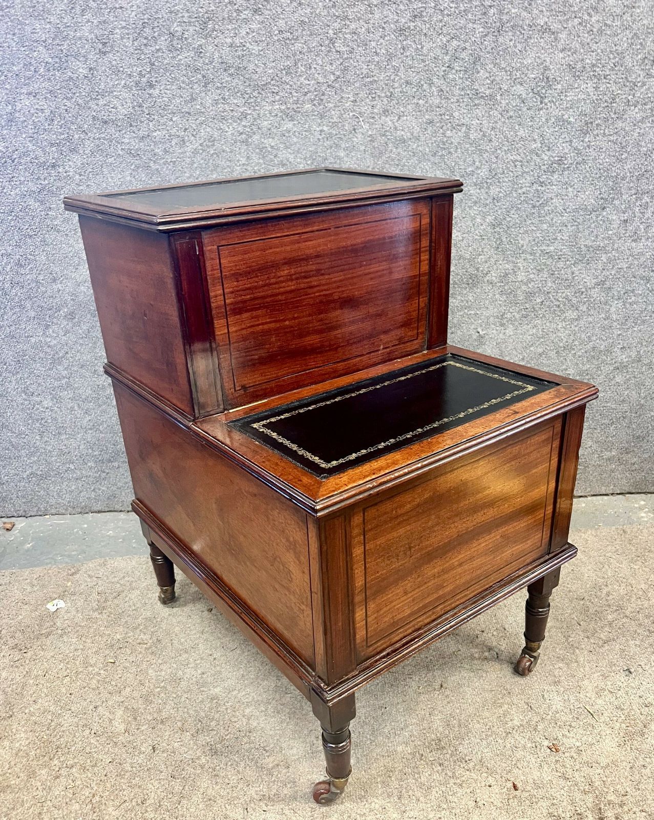 Regency Mahogany Library Steps