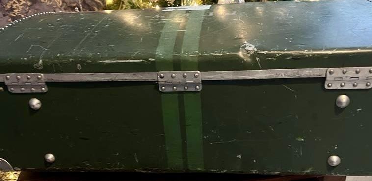 Large Domed Aluminium Suitcase By Heston Aircraft Company photo buy