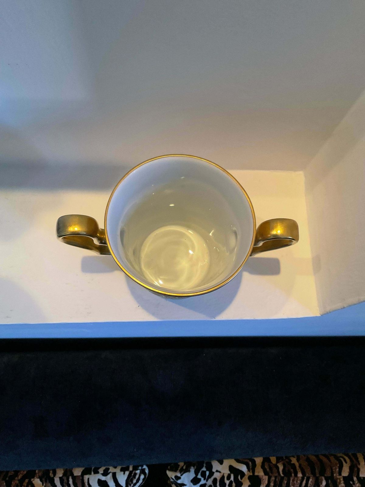 photo vinterior Limoges Porcelain   Container With 2 Handles, Lid And Plate , Gold Glaze