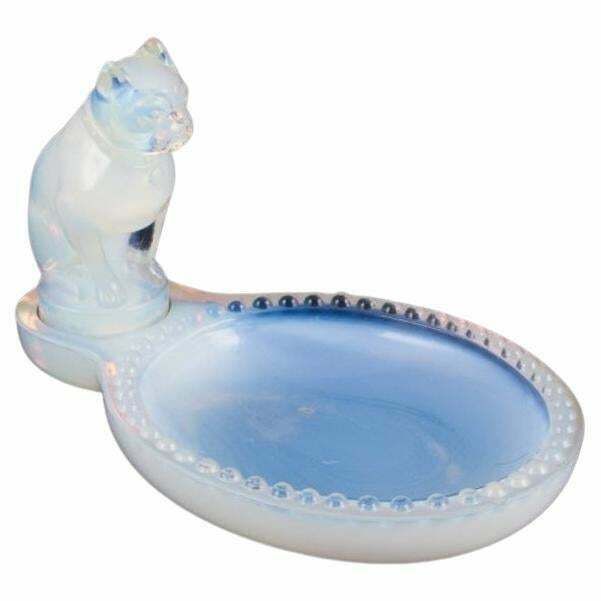 Sabino, France. Business Card Holder With A French Bulldog In Art Glass.