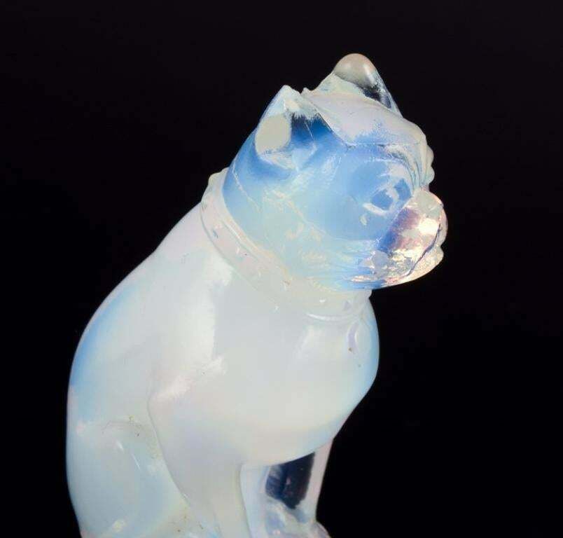 Sabino, France. Business Card Holder With A French Bulldog In Art Glass. photo Home Decor