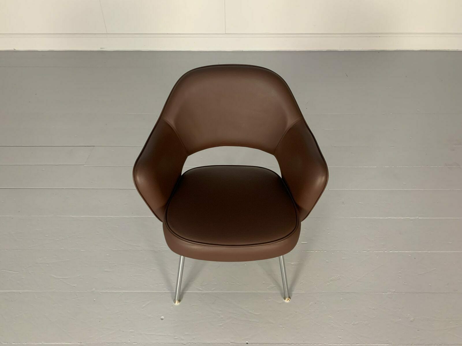 Knoll Studio “Saarinen Executive” Armchair – In “Volo” Brown Leather photo vinterior