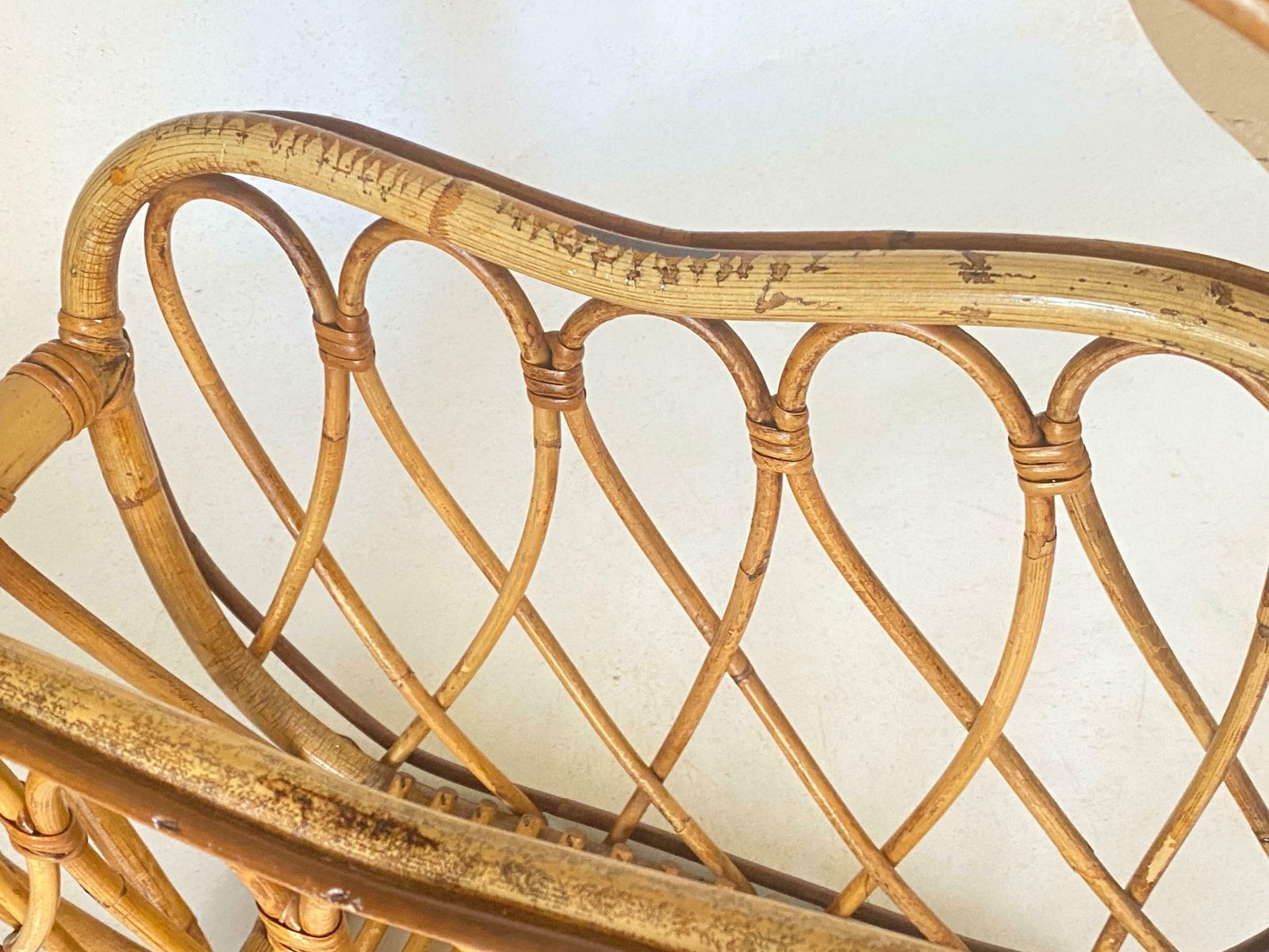 1960s Italian Vintage Mid Century Modern Natural Rattan Wicker Magazine Holder photo vinterior