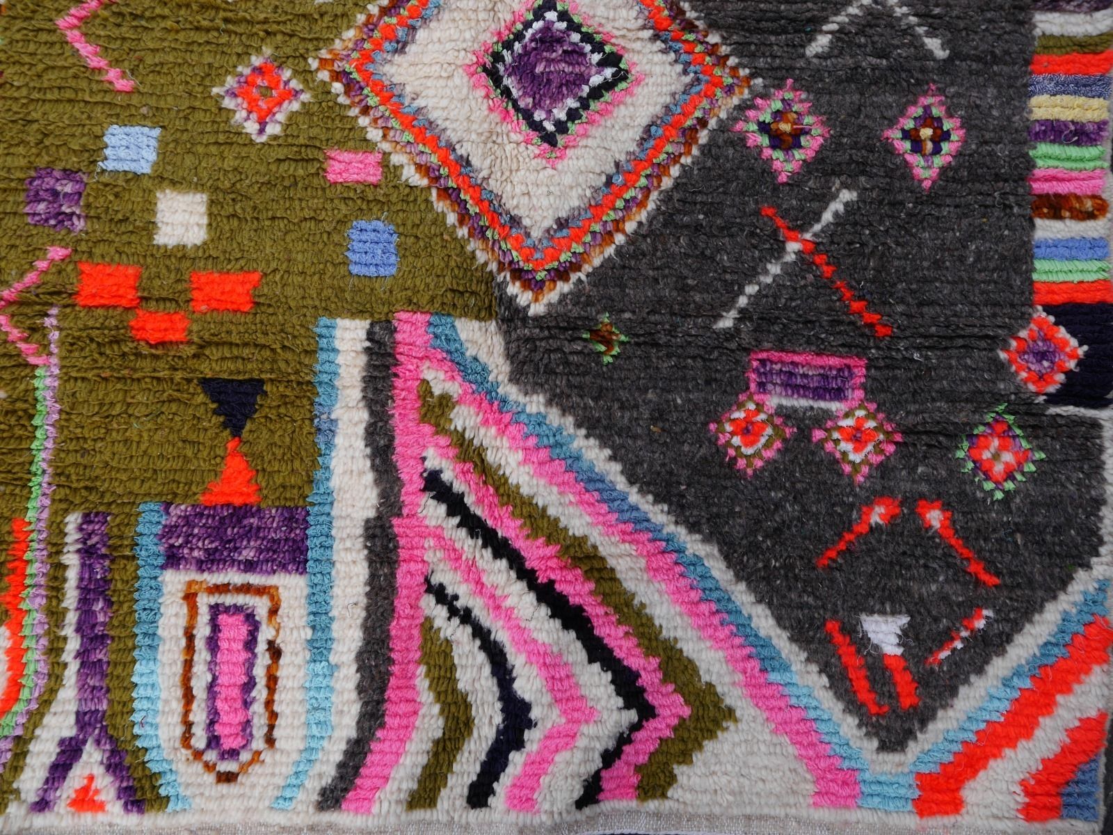Berber Rug Morocco 7.4 X 4.5 Ft Moroccan Art 225 X 135 Cm photo furniture