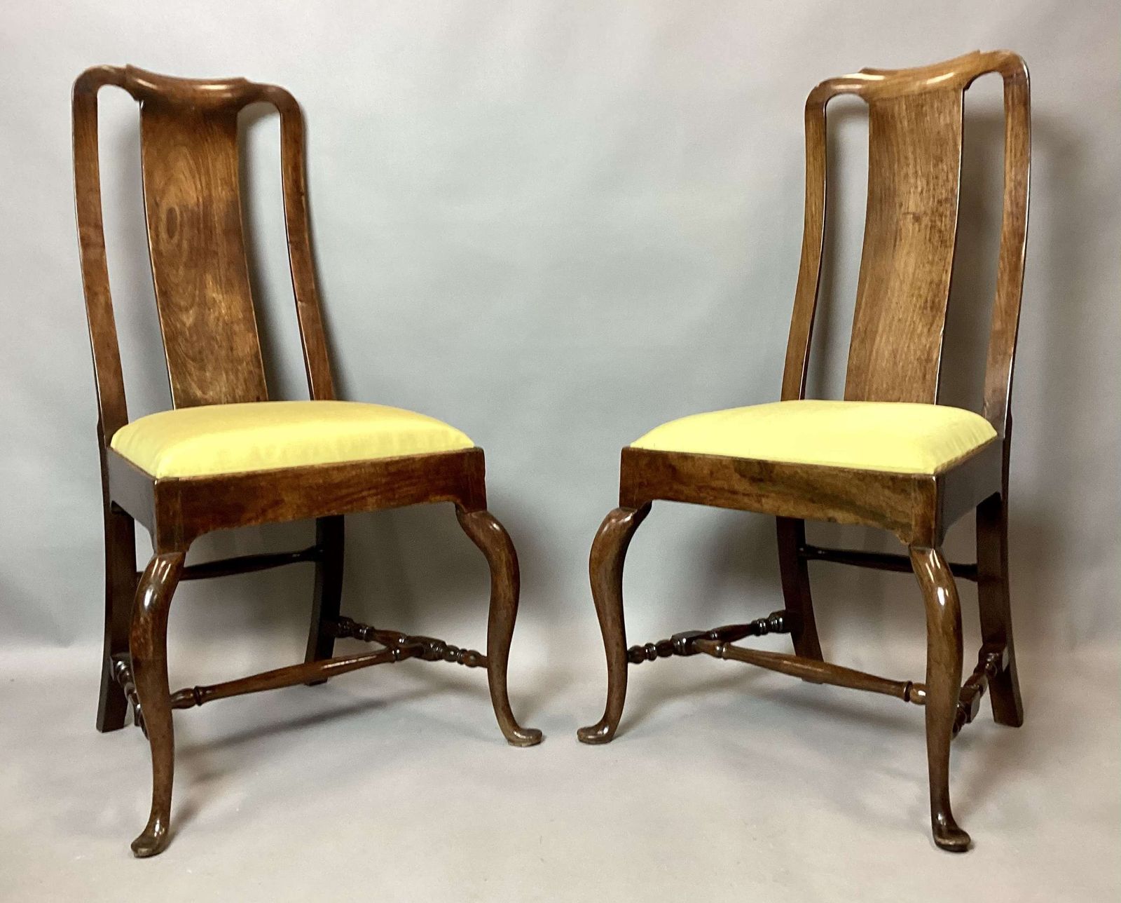 Rare C18th Pair Of Chinese Huanghuali Side Chairs photo furniture