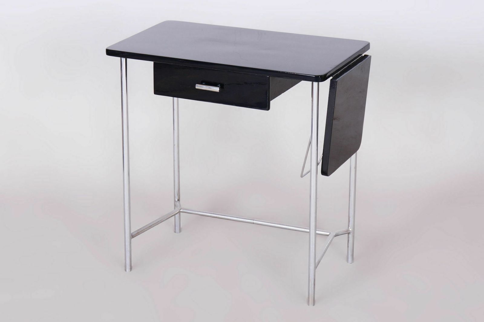 Restored Bauhaus Small Dissociative Table, By Mücke Melder, Chrome, Czech, 1930s photo 1450.0