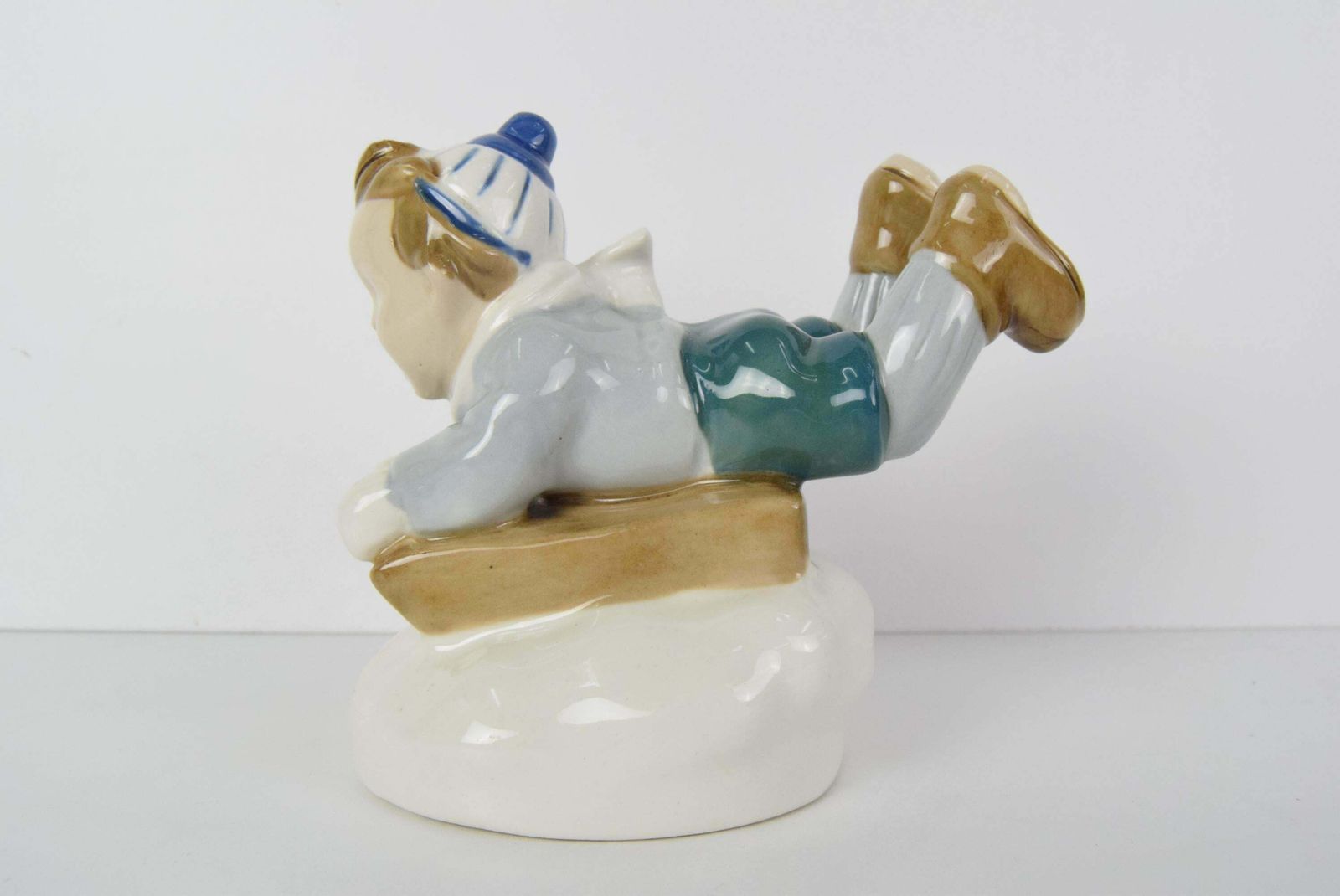 Rare Beautiful Design Porcelain Boy Figurine By Ella Strobach König/ Royal Dux photo Home Decor