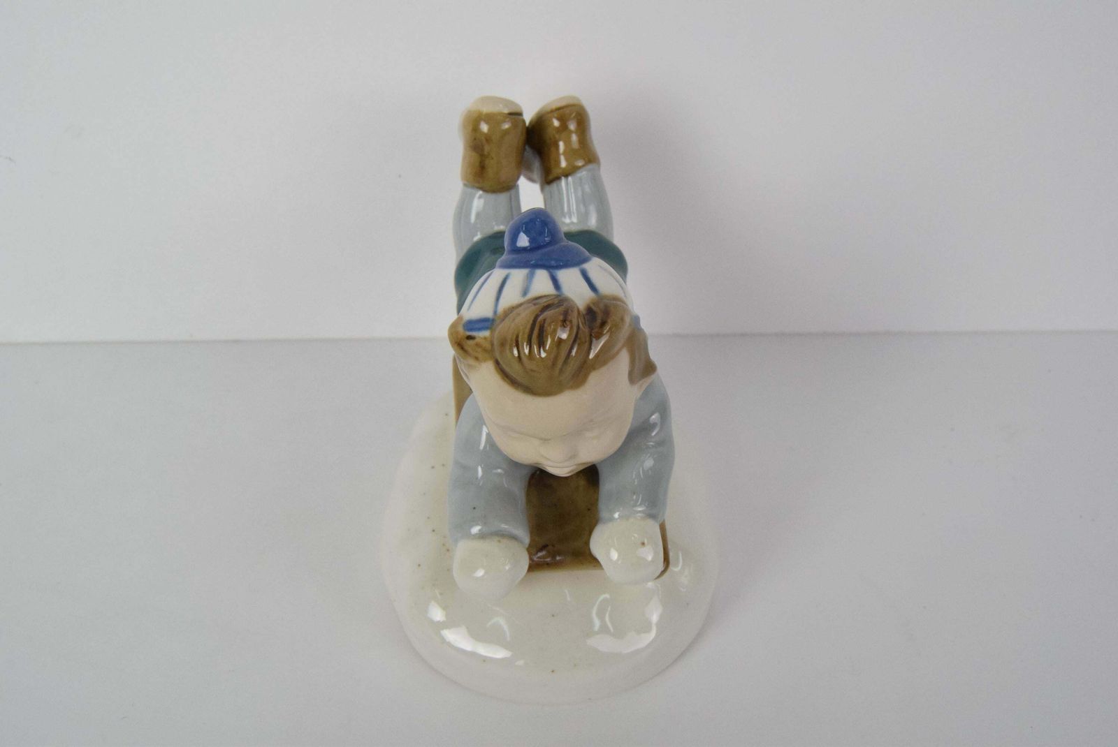 Rare Beautiful Design Porcelain Boy Figurine By Ella Strobach König/ Royal Dux photo buy