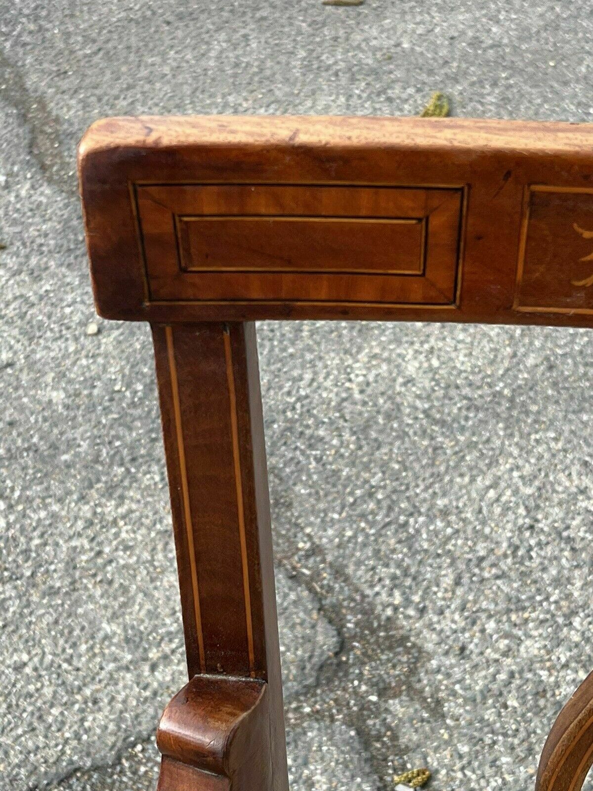 photo vinterior Antique Sheraton Inlaid Mahogany Armchair