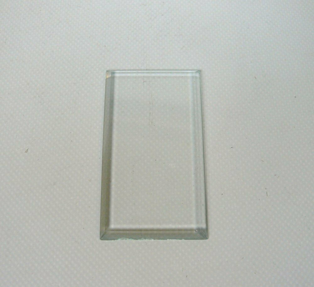photo vinterior Small Art Nouveau Picture Frame In Brass & Glass Pane