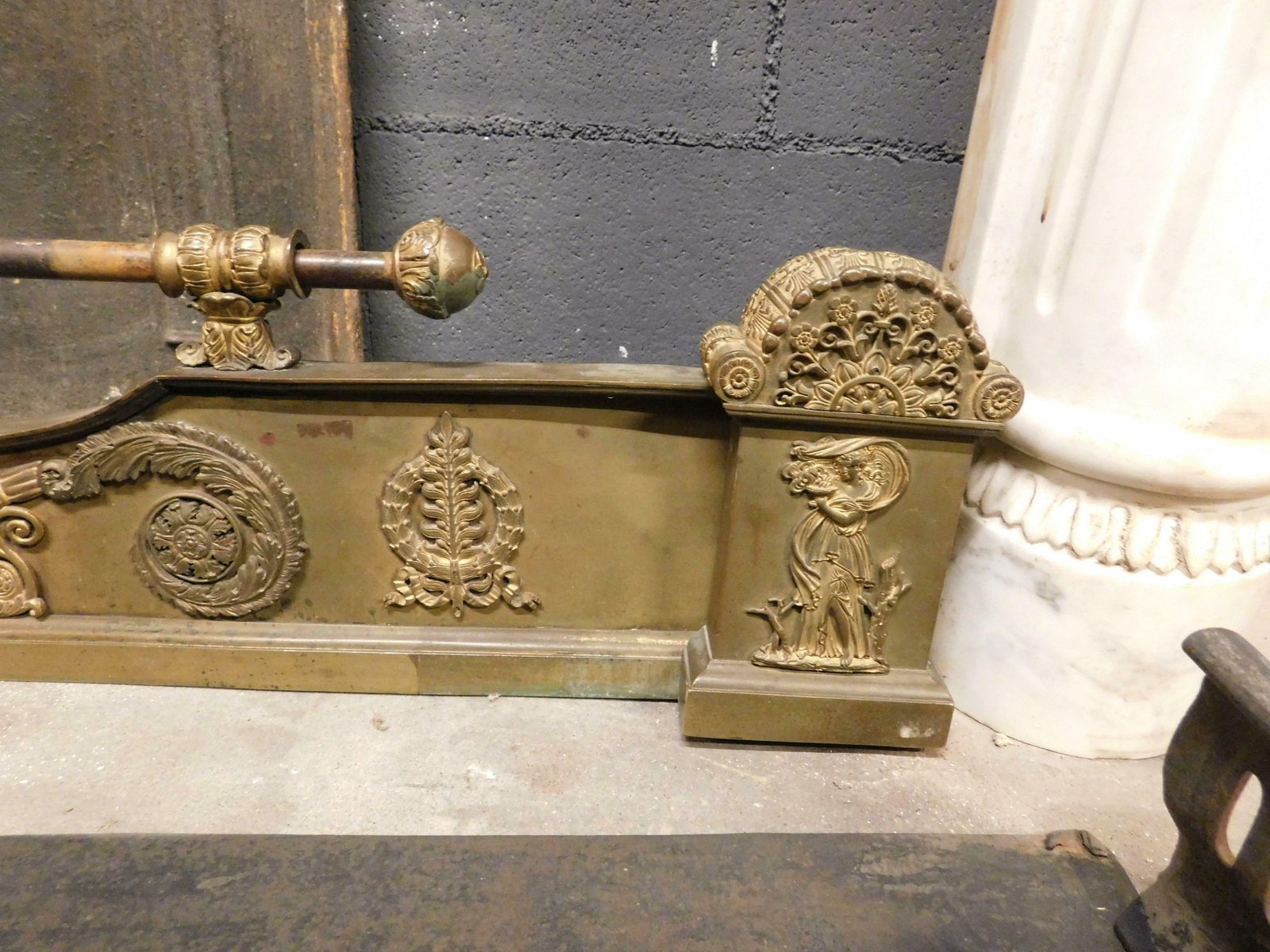 Keep Ash, Gilded Sheet Metal Fireplace Tool, Italy photo 878.0