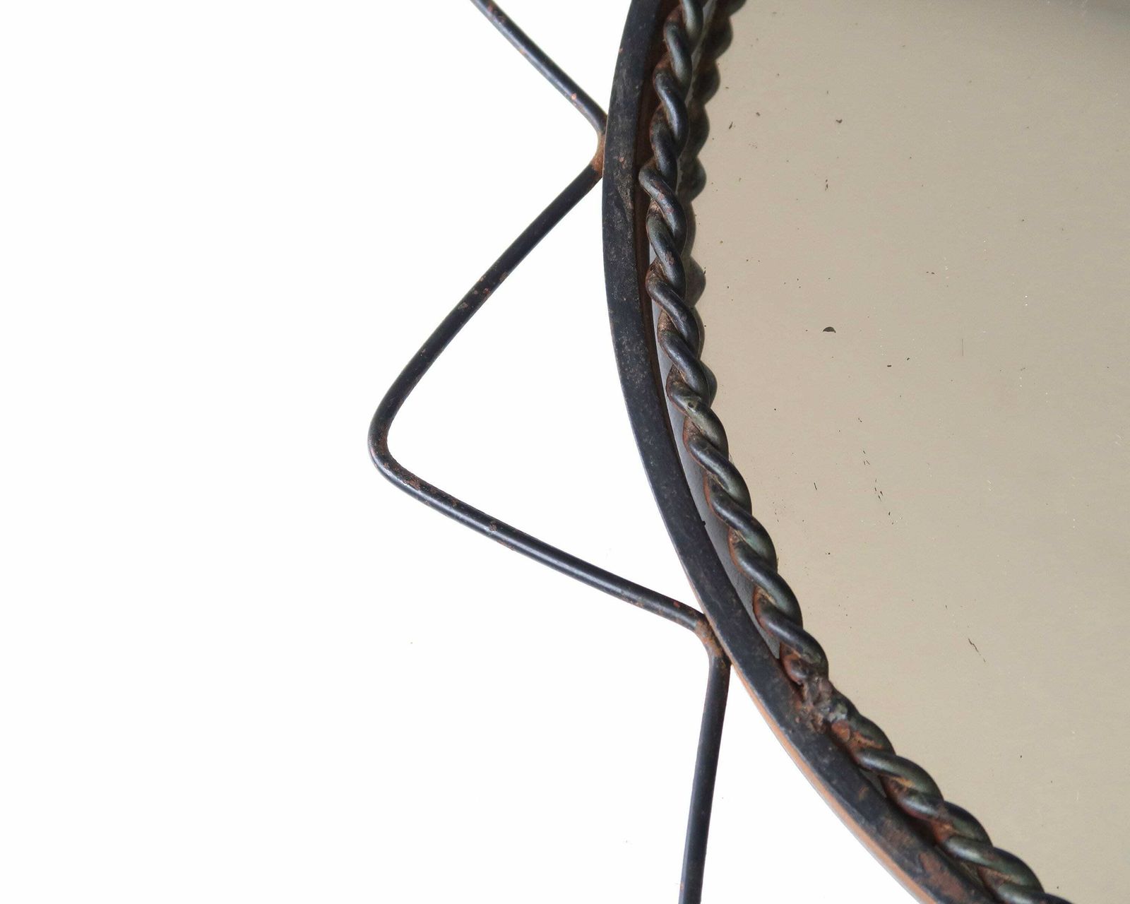 Franse Ronde Sunburst Metalen Spiegel, Ca. Jaren 1960 / Wandspiegel Zon, Ster, Bloem, Mid Century Modern photo furniture