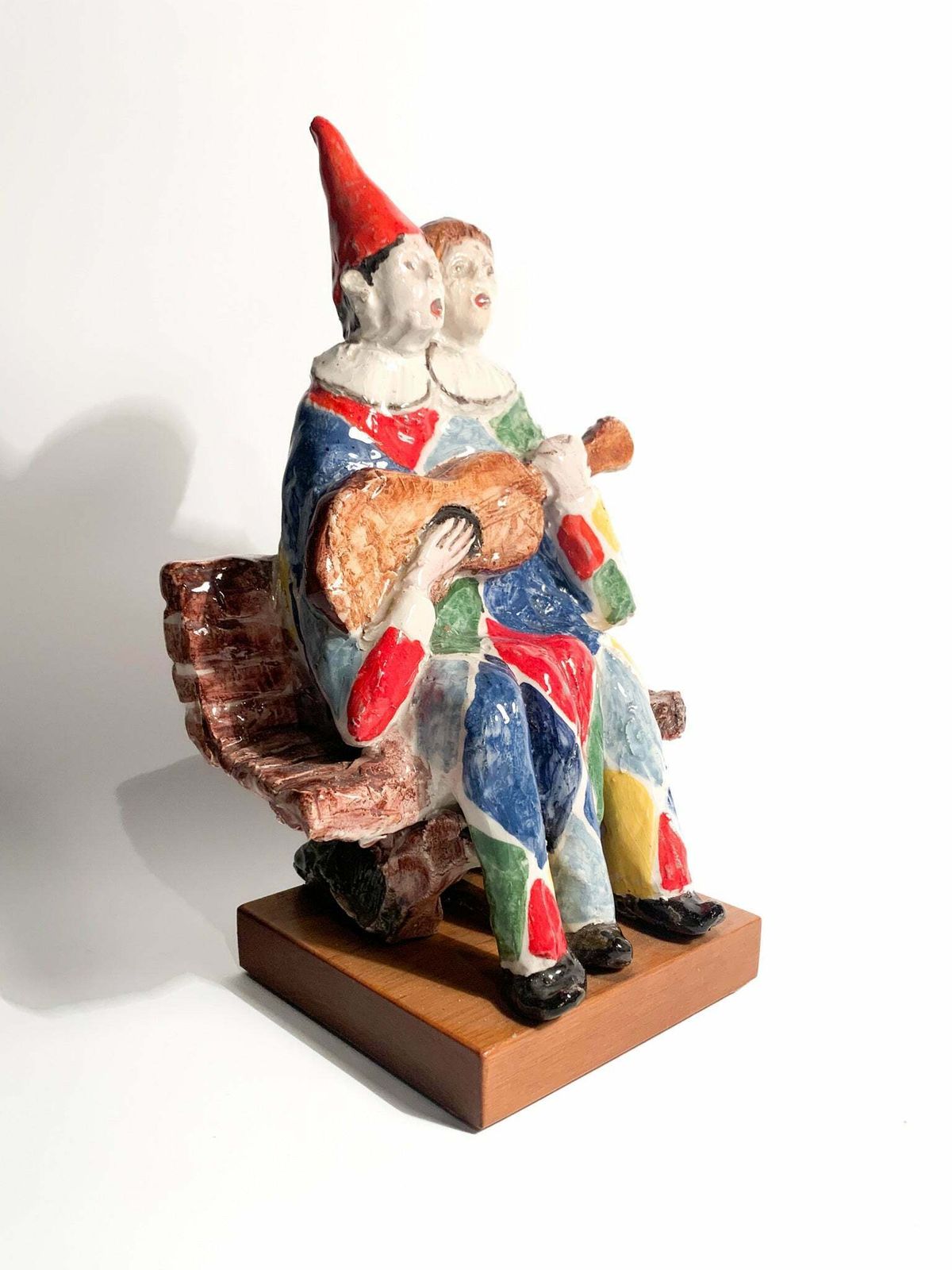 352.0 Ceramic Sculpture Of A Couple Of Musicians By Walter Pozzi, 1980s photo