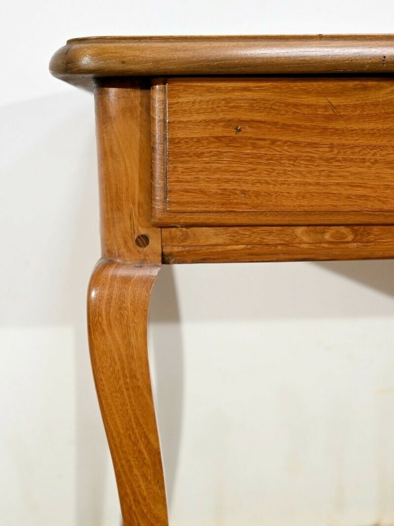 photo vintage Ash And Acacia Desk Table, Louis XV – 18th Century