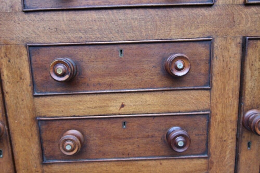 19th Century Welsh Talwrn Dresser photo for sale