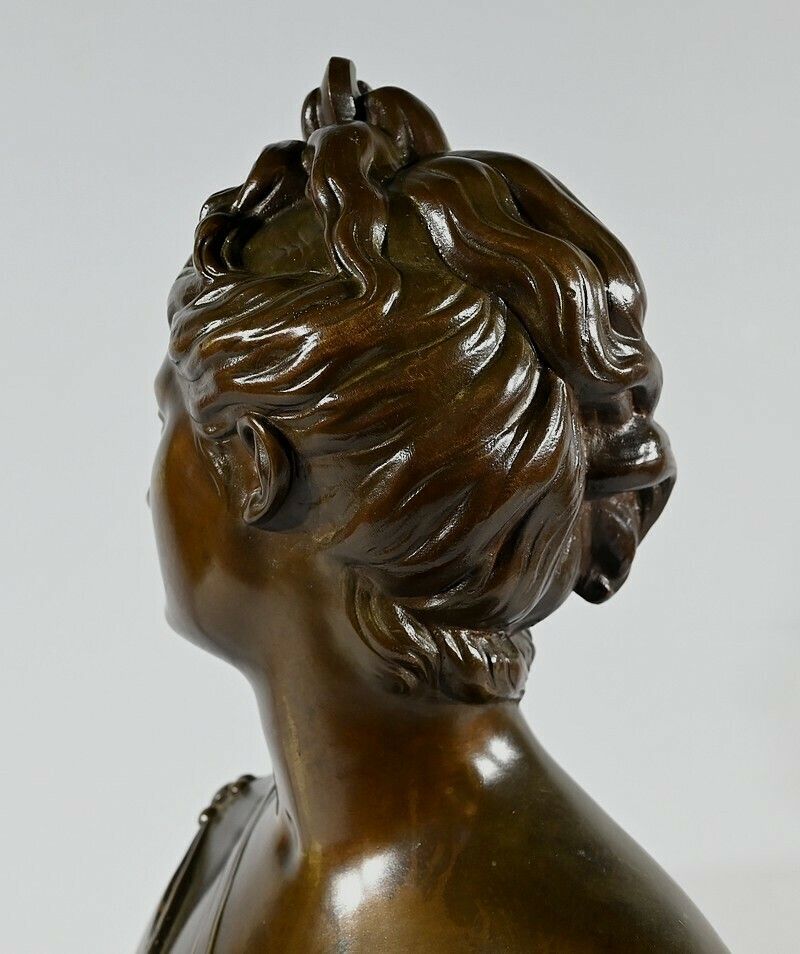photo furniture Bronze “Diane The Huntress” After Houdon – Late 19th Century