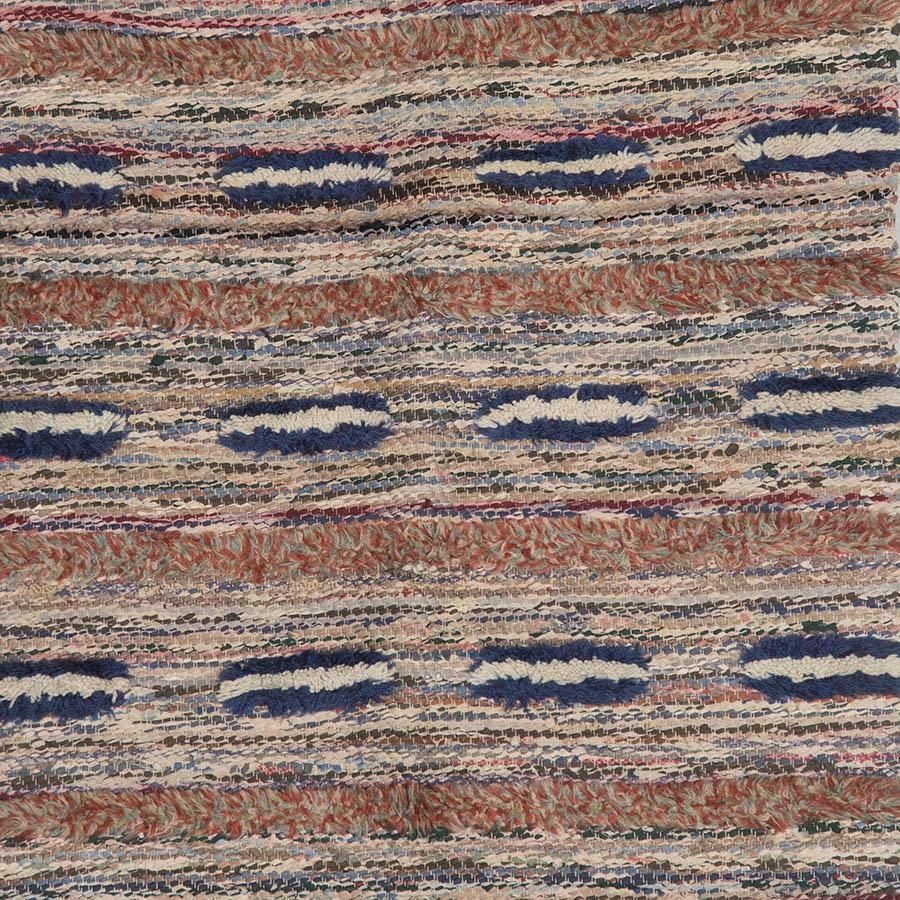 20th Century Traditional Swedish Rug0th Century Traditional Swedish Rug photo furniture