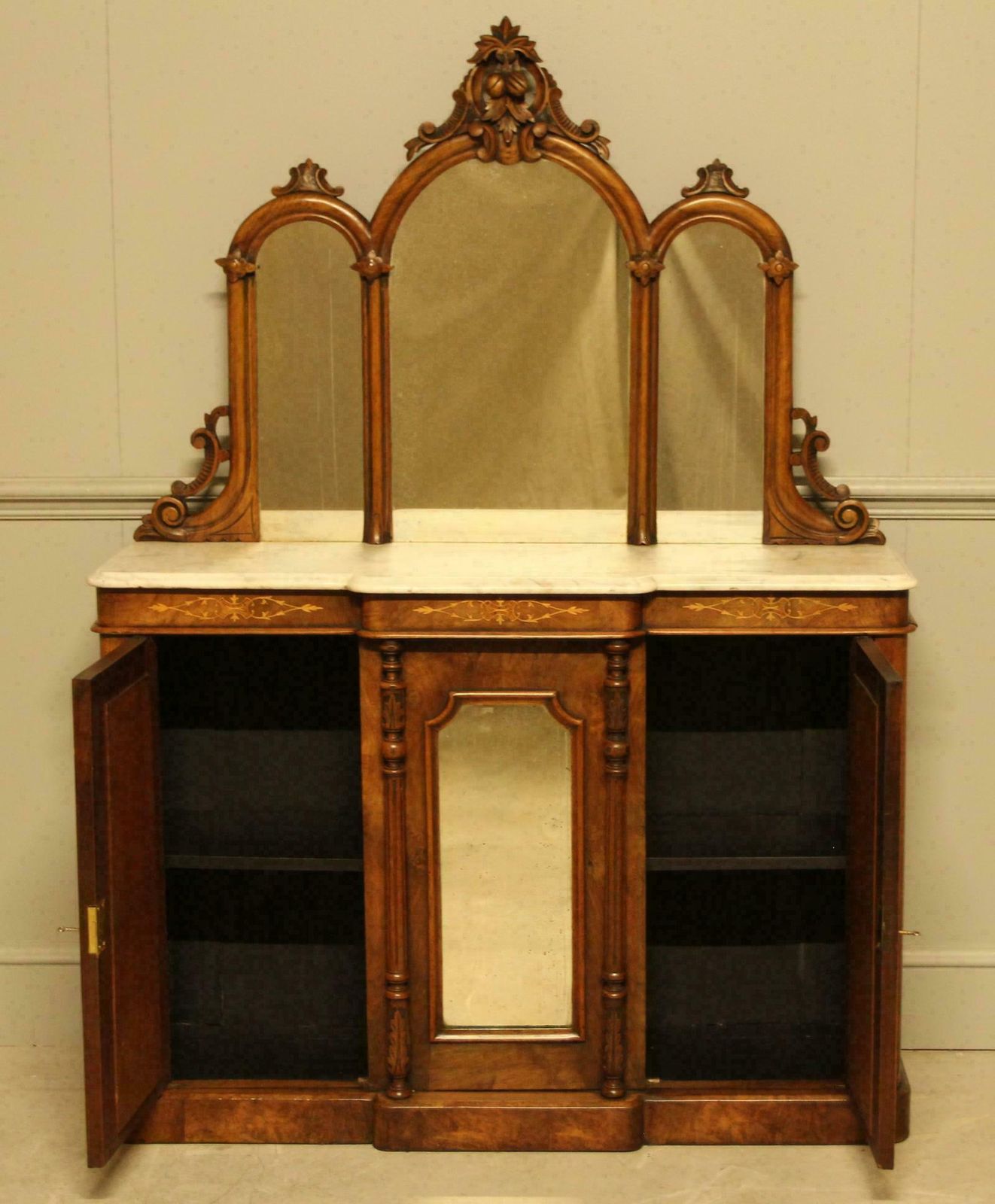 Victorian Burr Walnut Credenza photo vintage