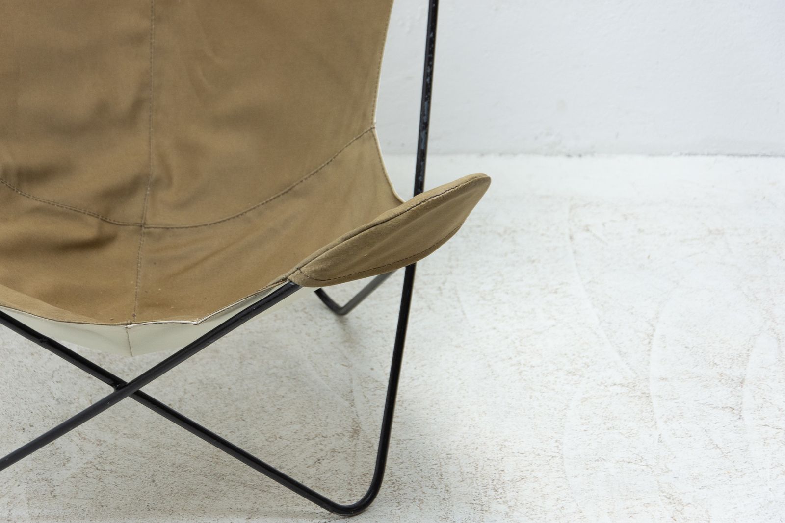 Sculptural Butterfly Chair, 1960s photo 880.0