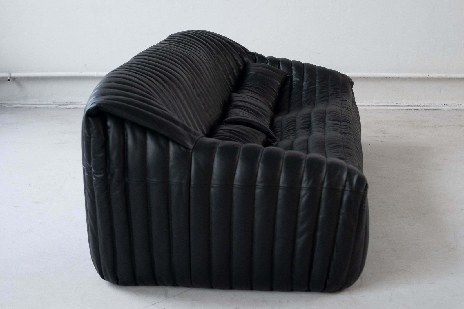 Sandra Sofa Designed By Annie Hiéronimus For Cinna photo Furniture
