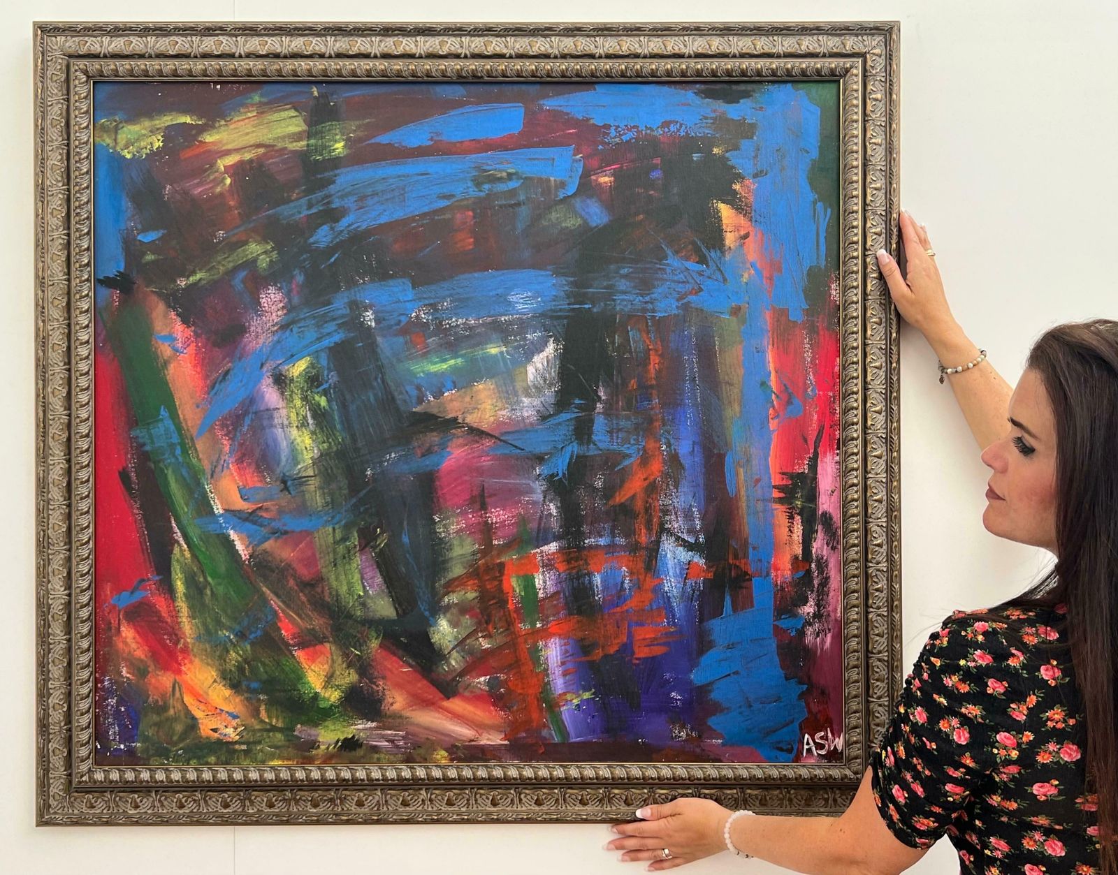 Angela Wakefield Blue Red & Green Abstract Expressionist Painting By British Contemporary Artist photo furniture