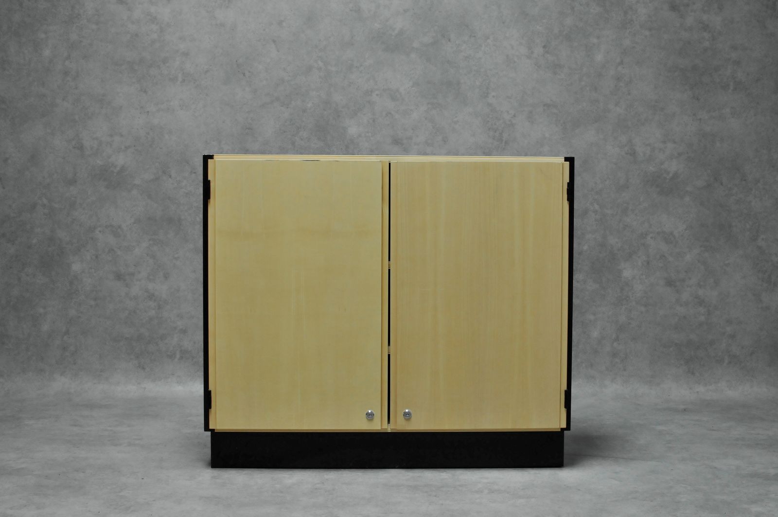 Vintage Maple Wood Danish Chest Of Drawers. We Have 4 Pieces, So It Can Be Used As Office Furniture Perfectly.