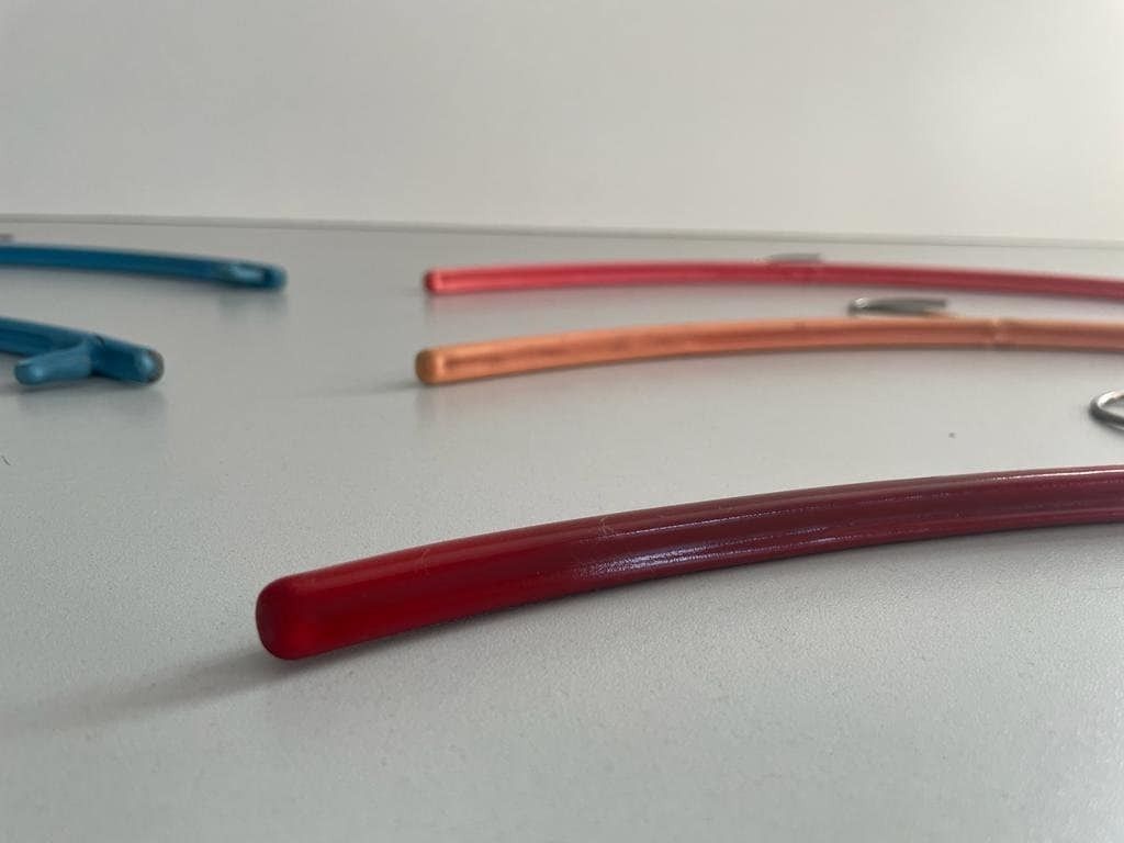 photo furniture Set Of 6 Blue/Yellow/Pink/Red Metal Italian Clothes Hangers