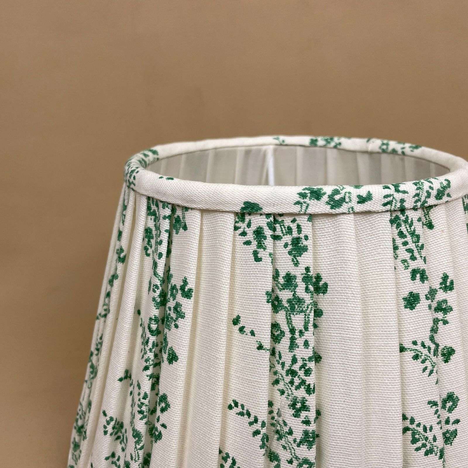 New Lampshade Hand Block Print 10" White Green Floral Pattern Pleated Fabric Structured Empire Table Ceiling Lamp Shade photo furniture