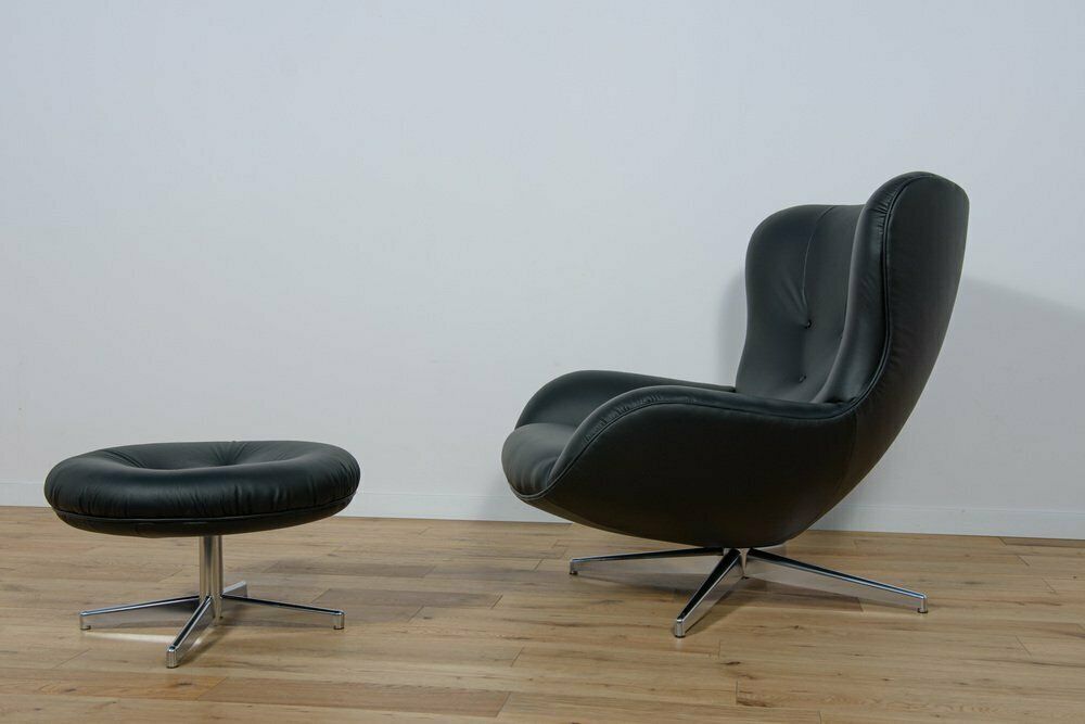 Mid Century Ml 214 Lounge Chair With Ottoman By Illum Wikkelsø For Mikael Laursen, 1960s, Set Of 2 photo Furniture