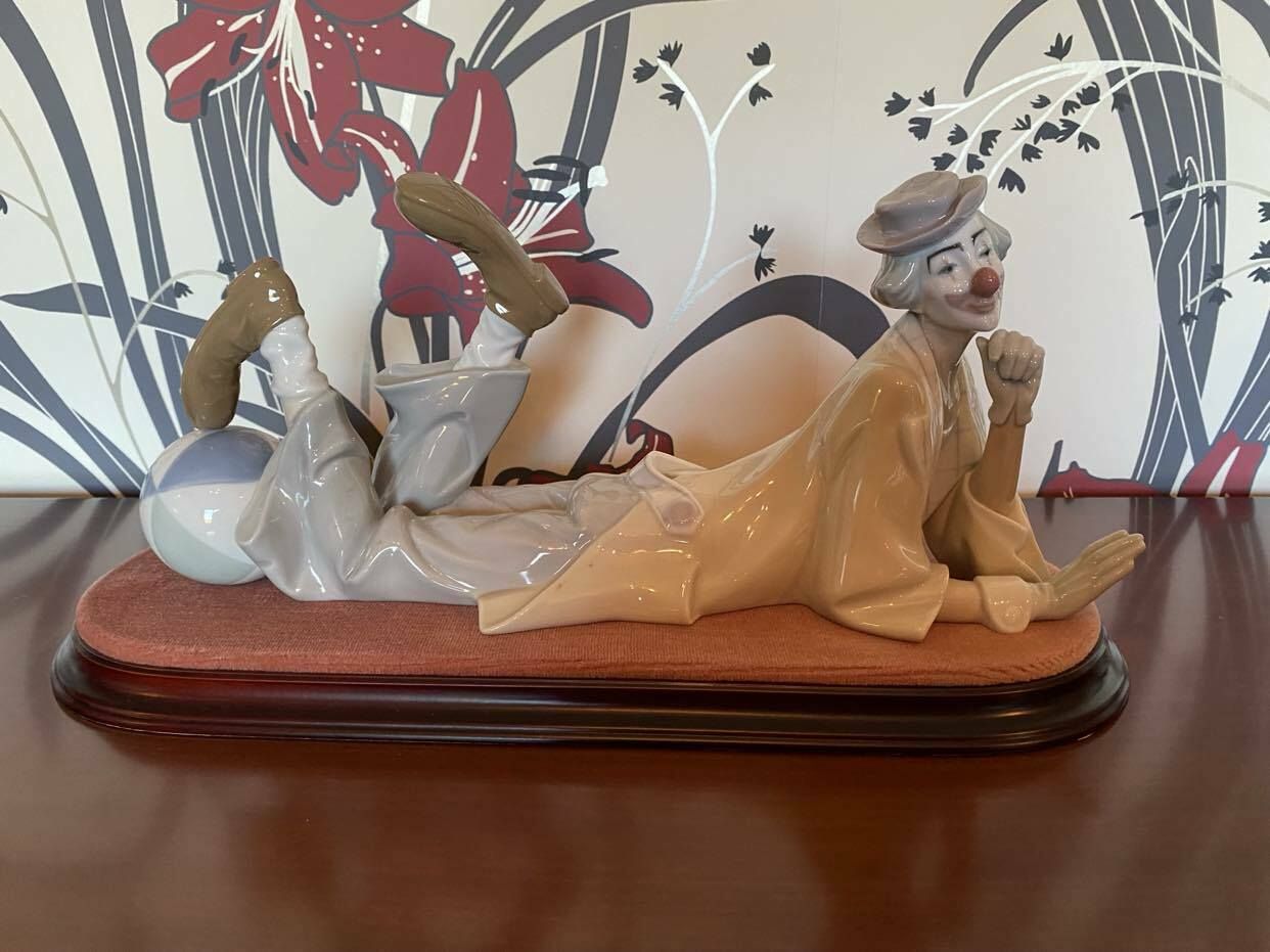 Vintage Large Lladro Clown, Relaxing After A Game Of Football, Comes On A Wood And Velvet Plinth photo furniture