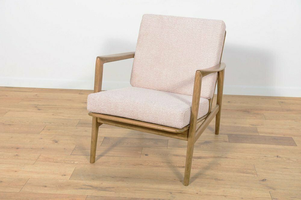 Mid Century Model 300 139 Armchair From Swarzędz Factory, 1960s