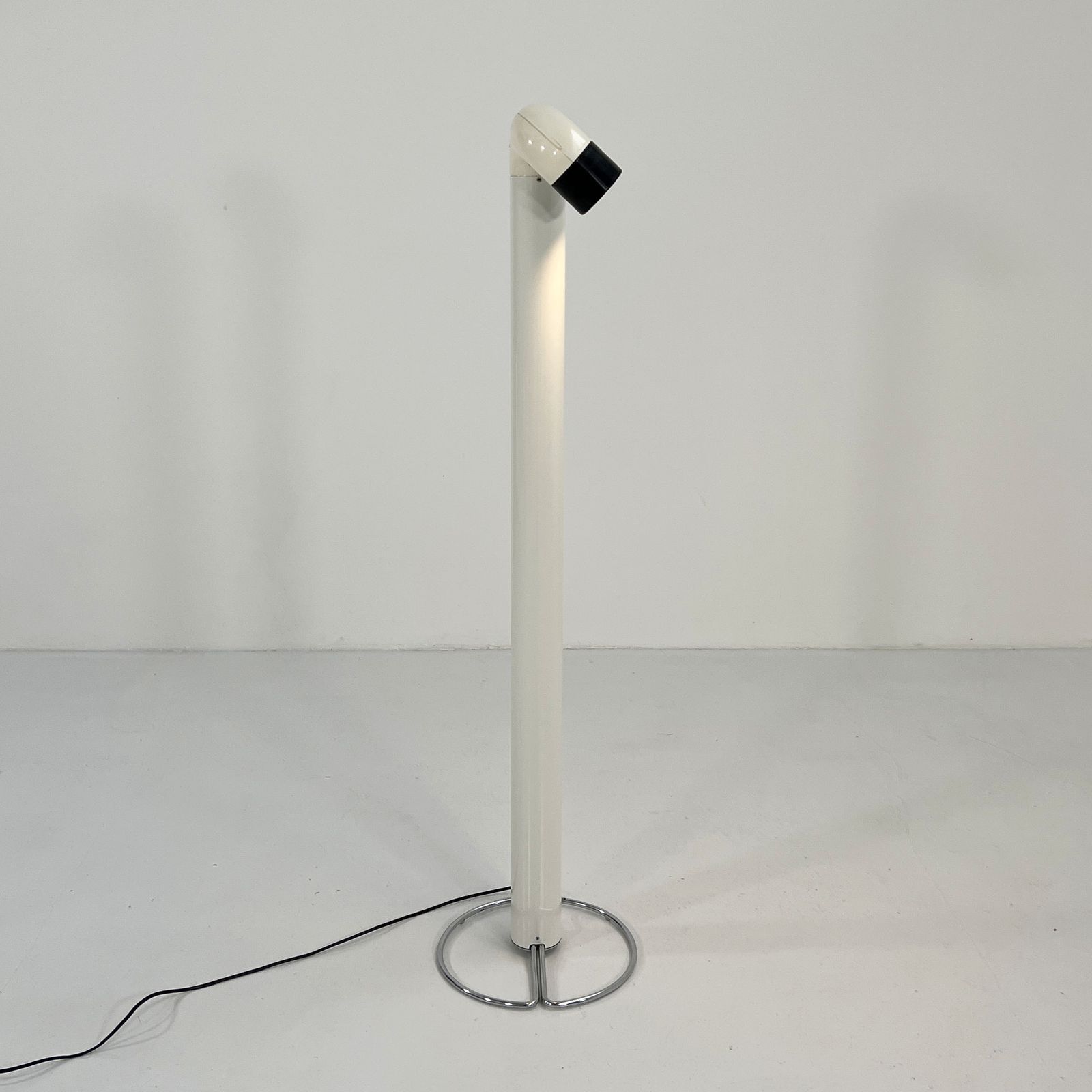 photo for sale Flamingo Floor Lamp By Kwok Hoi Chan For Concord, 1960s